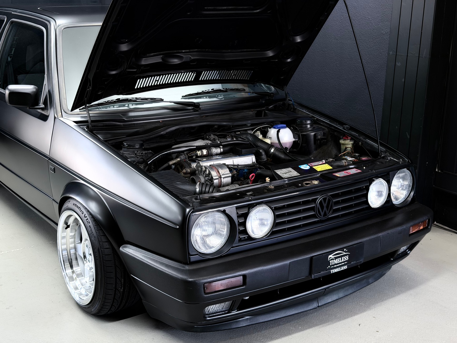 VW Golf 1800 GTI G60-image-3