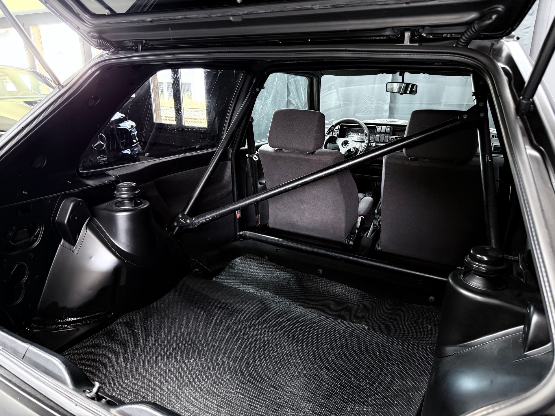 VW Golf 1800 GTI G60-image-10