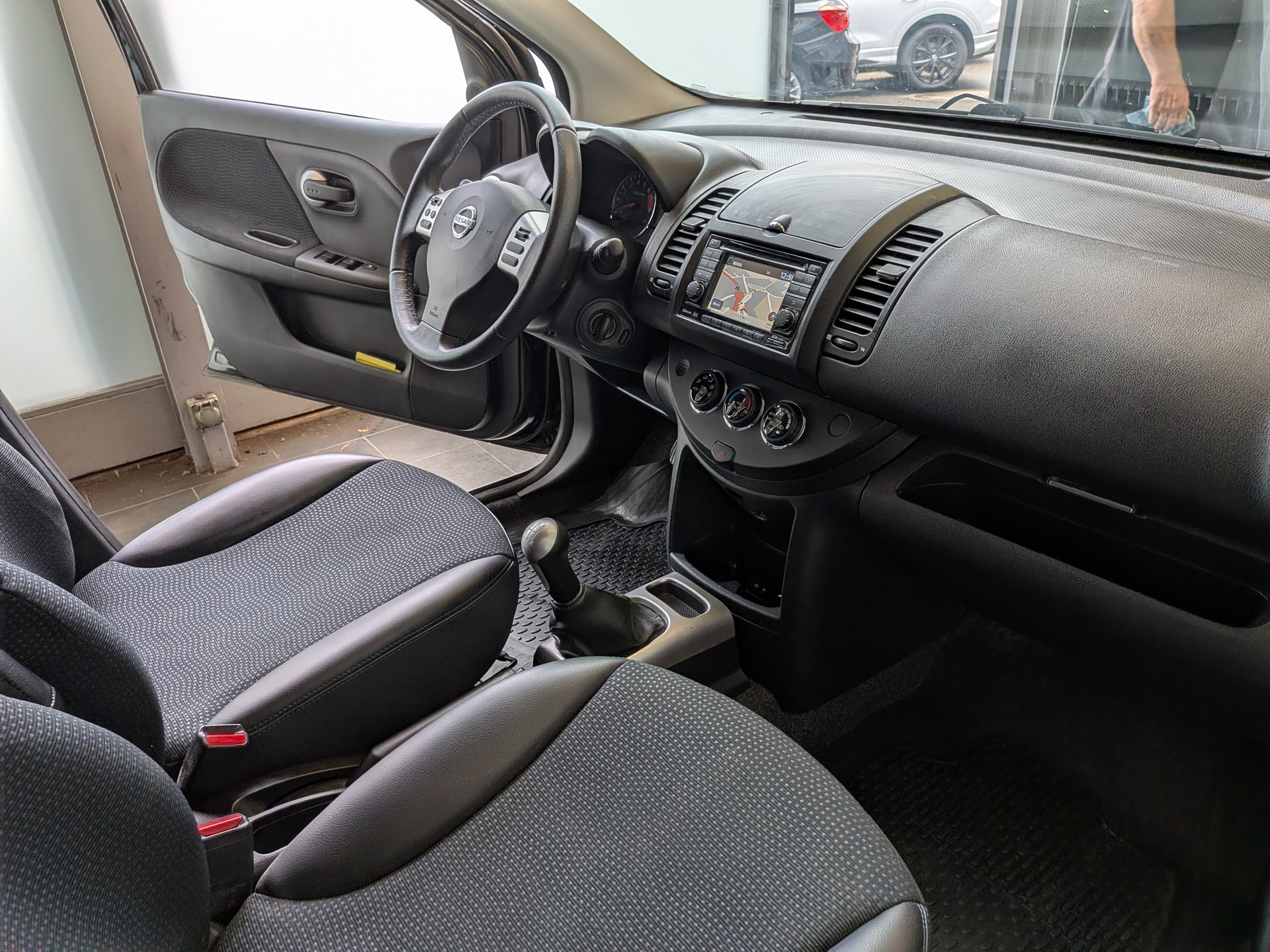 NISSAN Note 1.4 visia-image-10