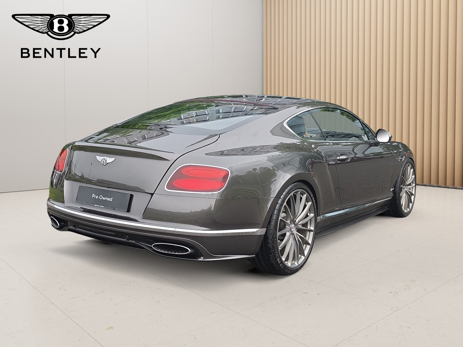 BENTLEY Continental GT Speed W12- Sondermodell " 66 Years Bentley Zurich"-image-4