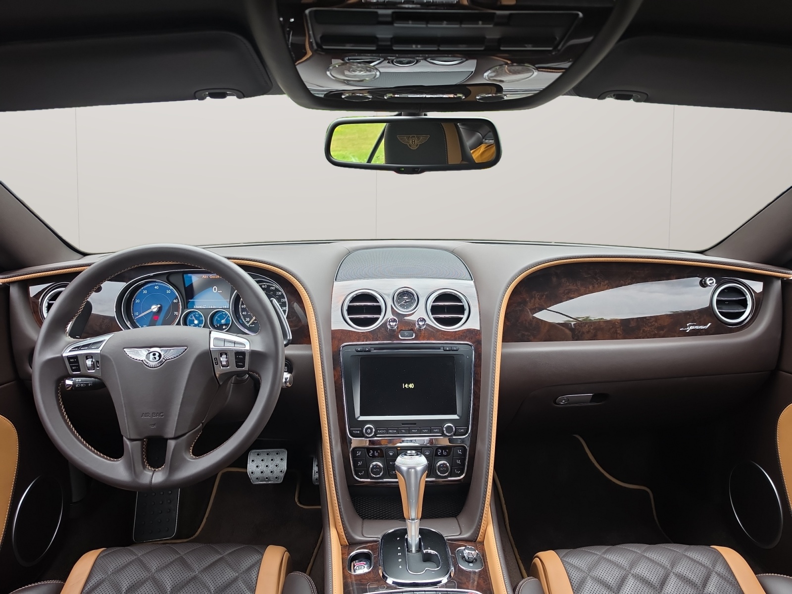 BENTLEY Continental GT Speed W12- Sondermodell " 66 Years Bentley Zurich"-image-10