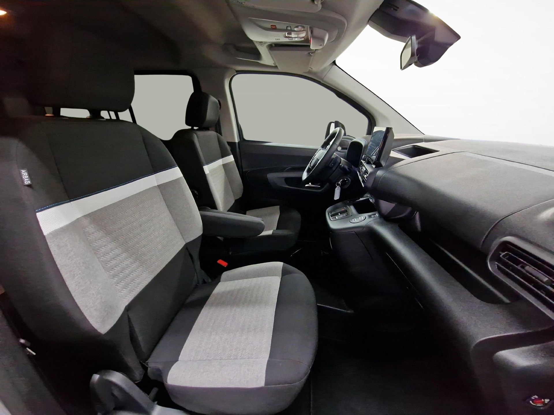 CITROEN Berlingo 1.5 BlueHDi 130 Max-image-9