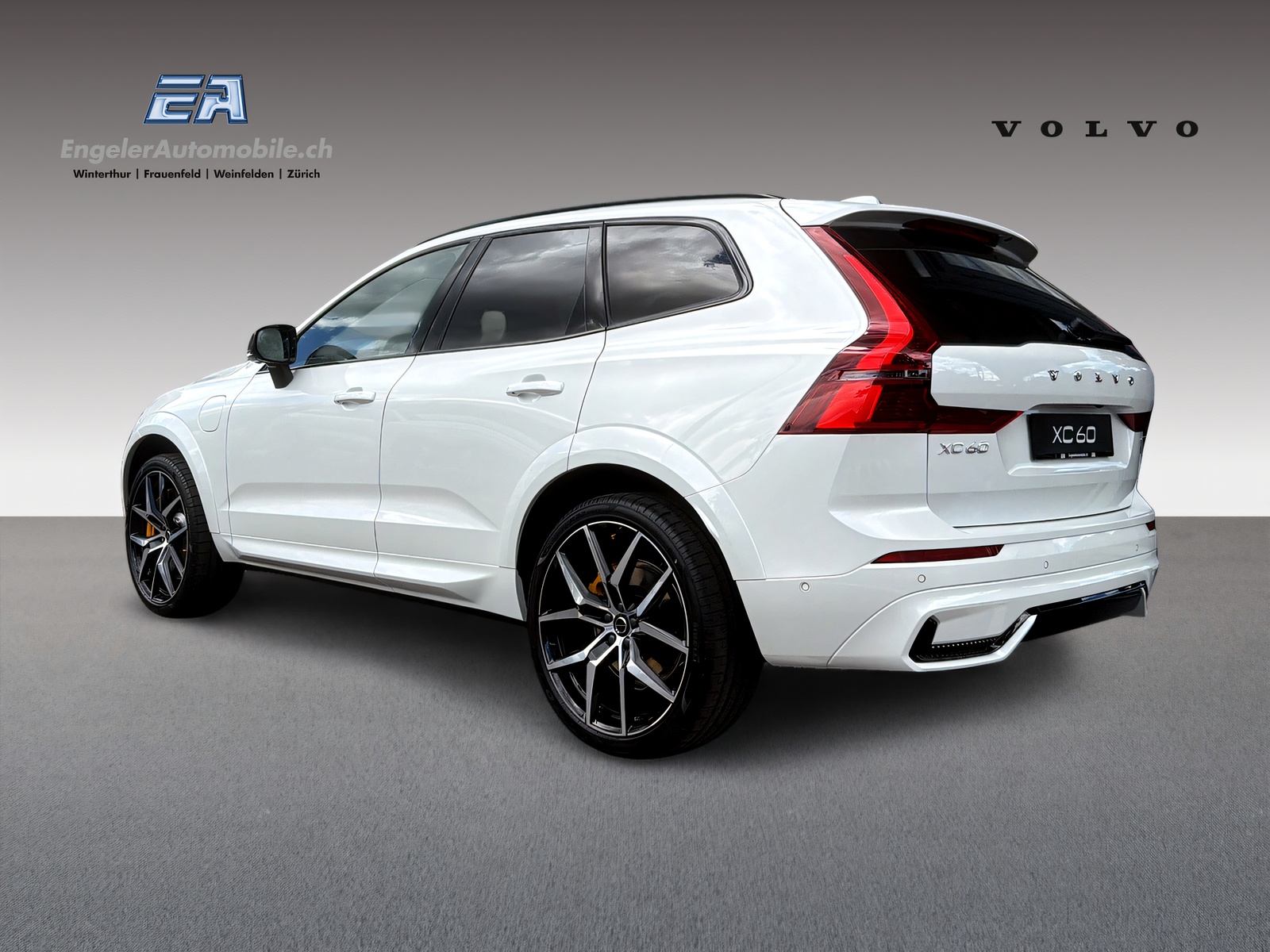 VOLVO XC60 2.0 T8 TE Polestar eAWD Last Edition-image-4