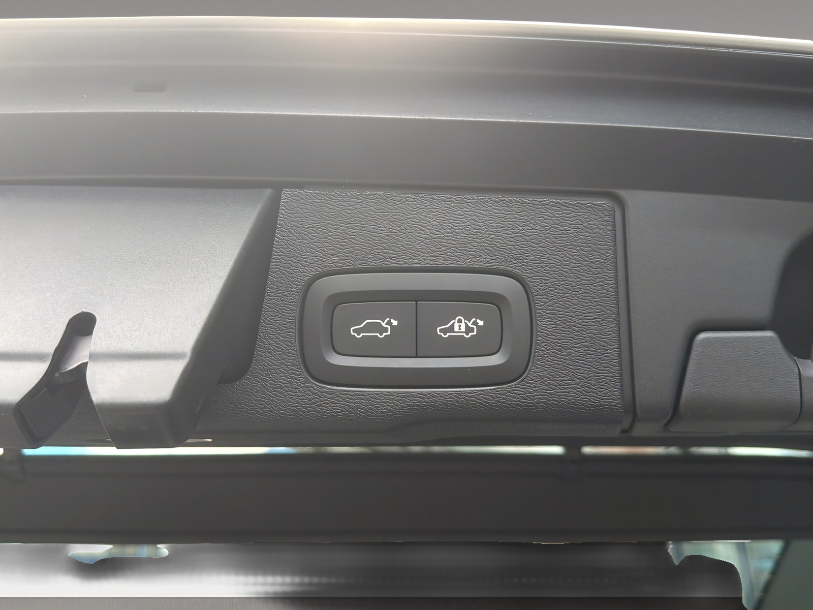 VOLVO XC60 2.0 T8 TE Polestar eAWD Last Edition-image-20