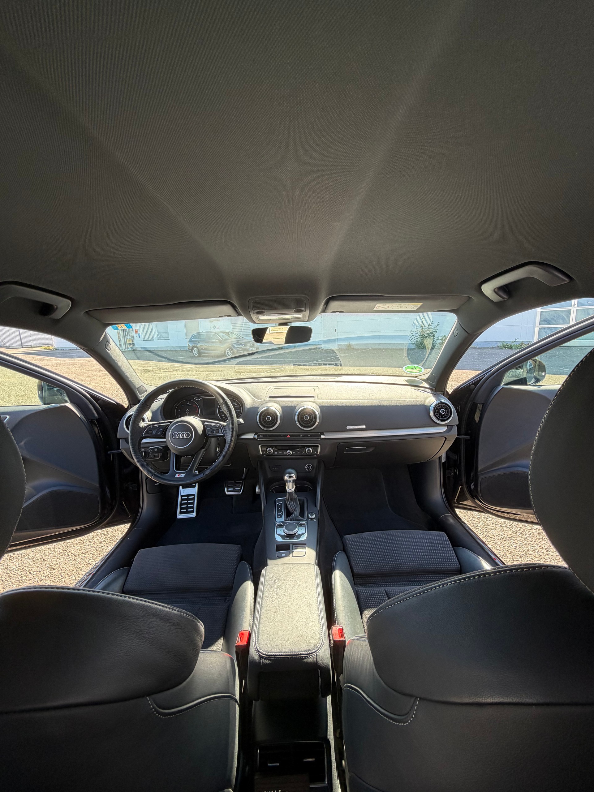 AUDI 2.0 40 TDI Sport qu. S-Tronic-image-4