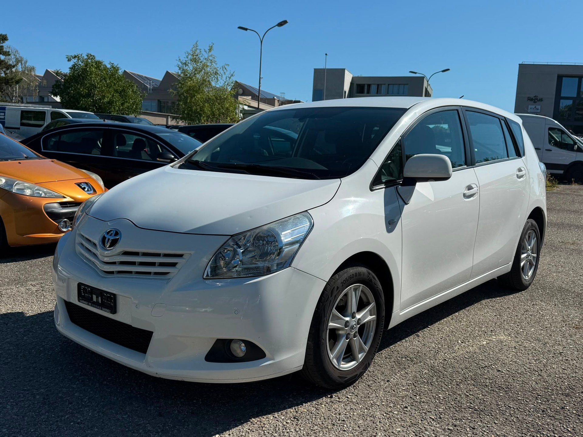 TOYOTA Verso 1.8 Linea Sol Multidrive-image-3