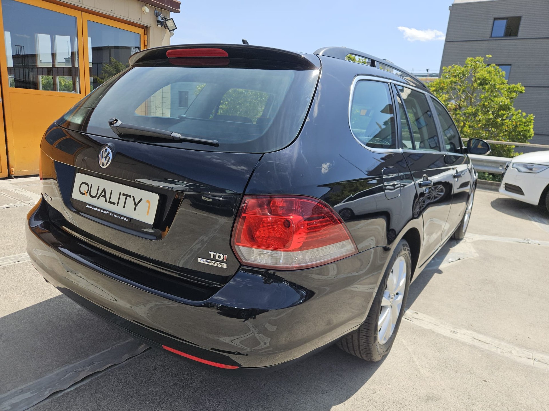 VW Golf Variant 1.6 TDI BMT Comfortline-image-3