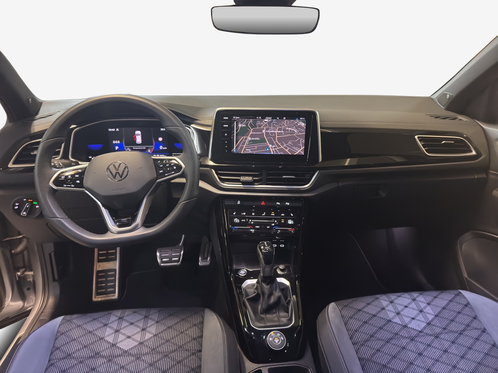 VW T-Roc 2.0 TSI R-Line DSG 4Motion-image-8