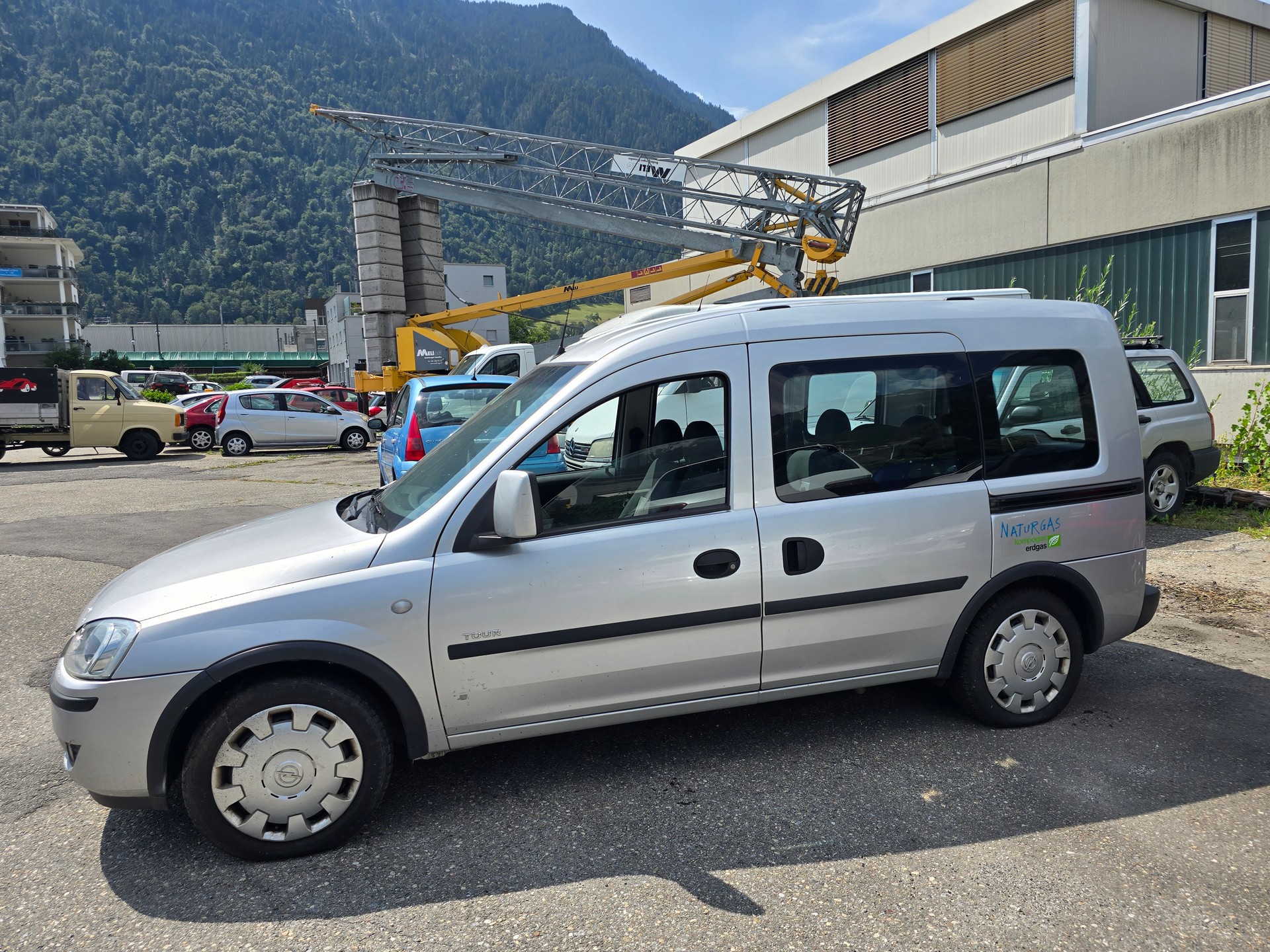 OPEL Combo 1.6 CNG Enjoy-image-1