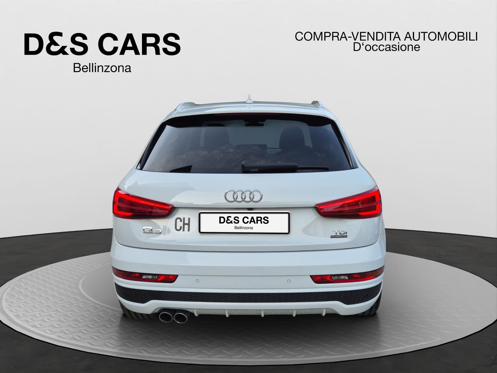 AUDI Q3 2.0 TDI quattro S-line-image-4