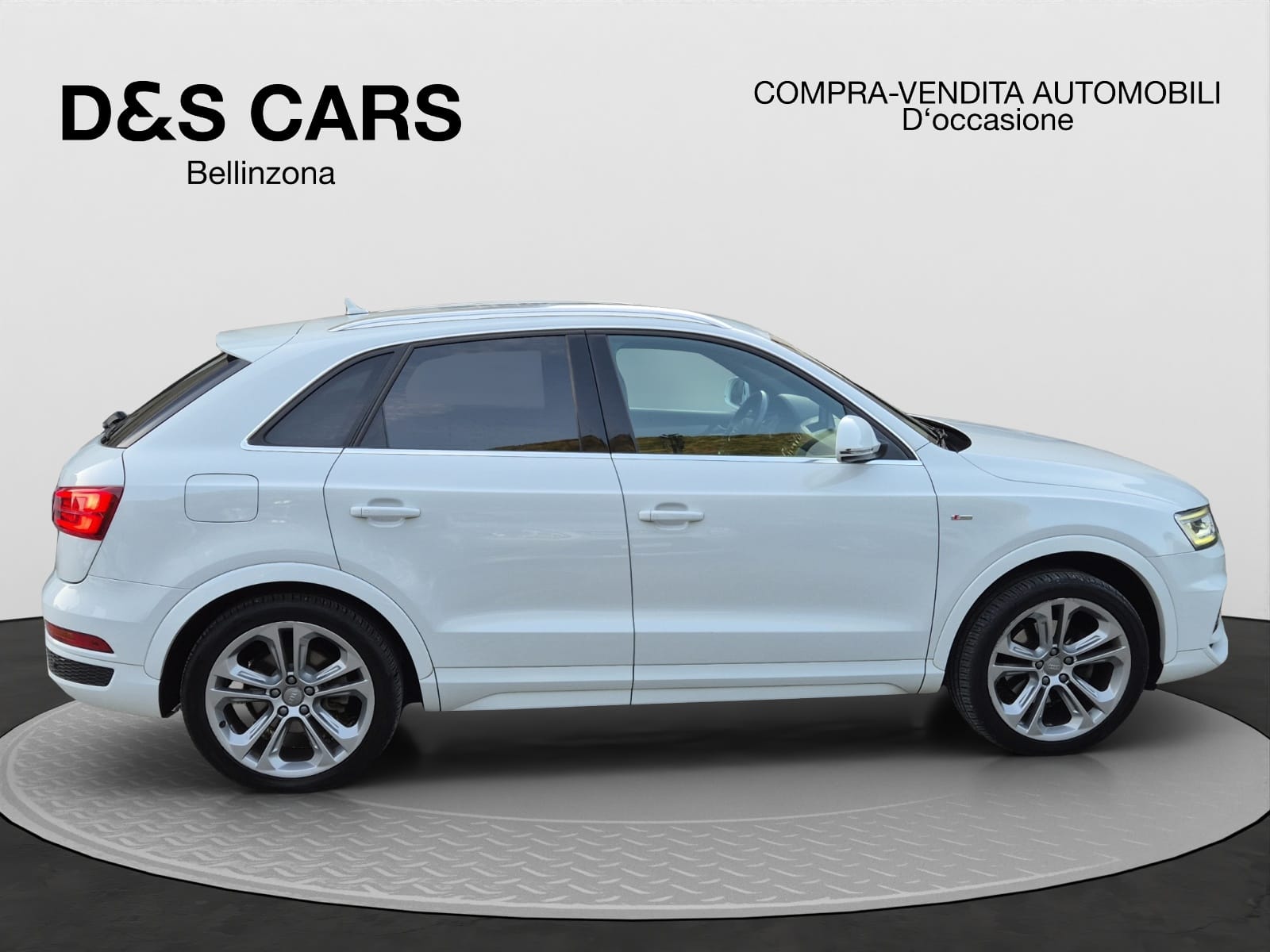 AUDI Q3 2.0 TDI quattro S-line-image-6