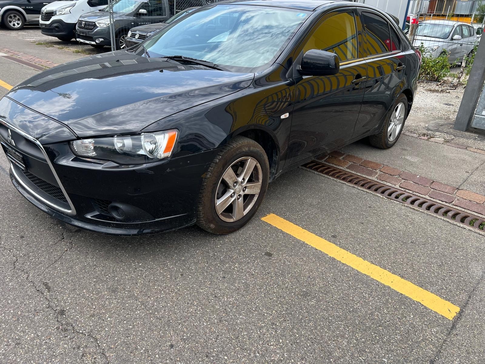 MITSUBISHI Lancer Sportback 1.8 Invite-image-0