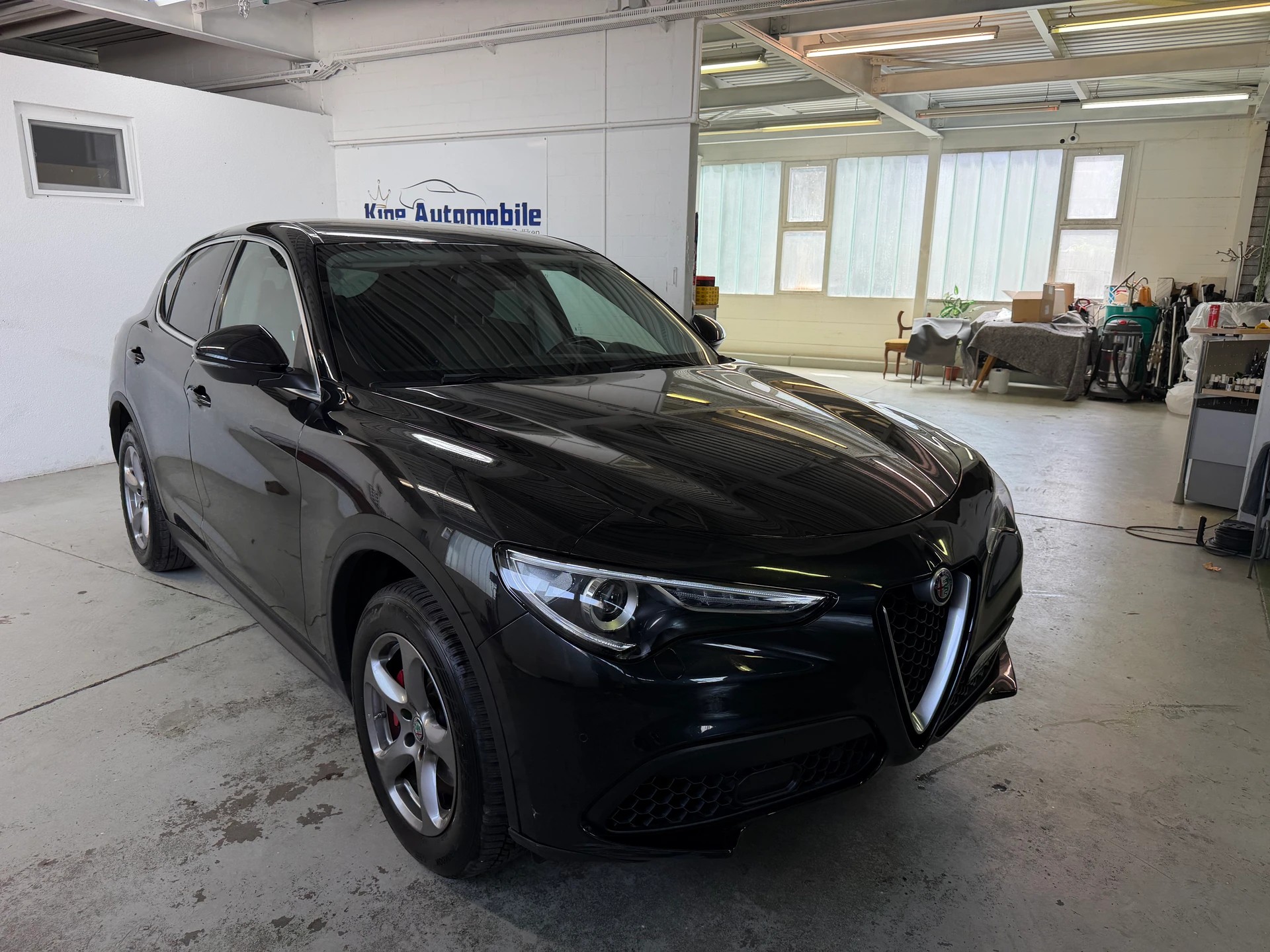 ALFA ROMEO Stelvio 2.0 First Edition Q4 Automatic | CH-Auto | Navi | Leder-image-0