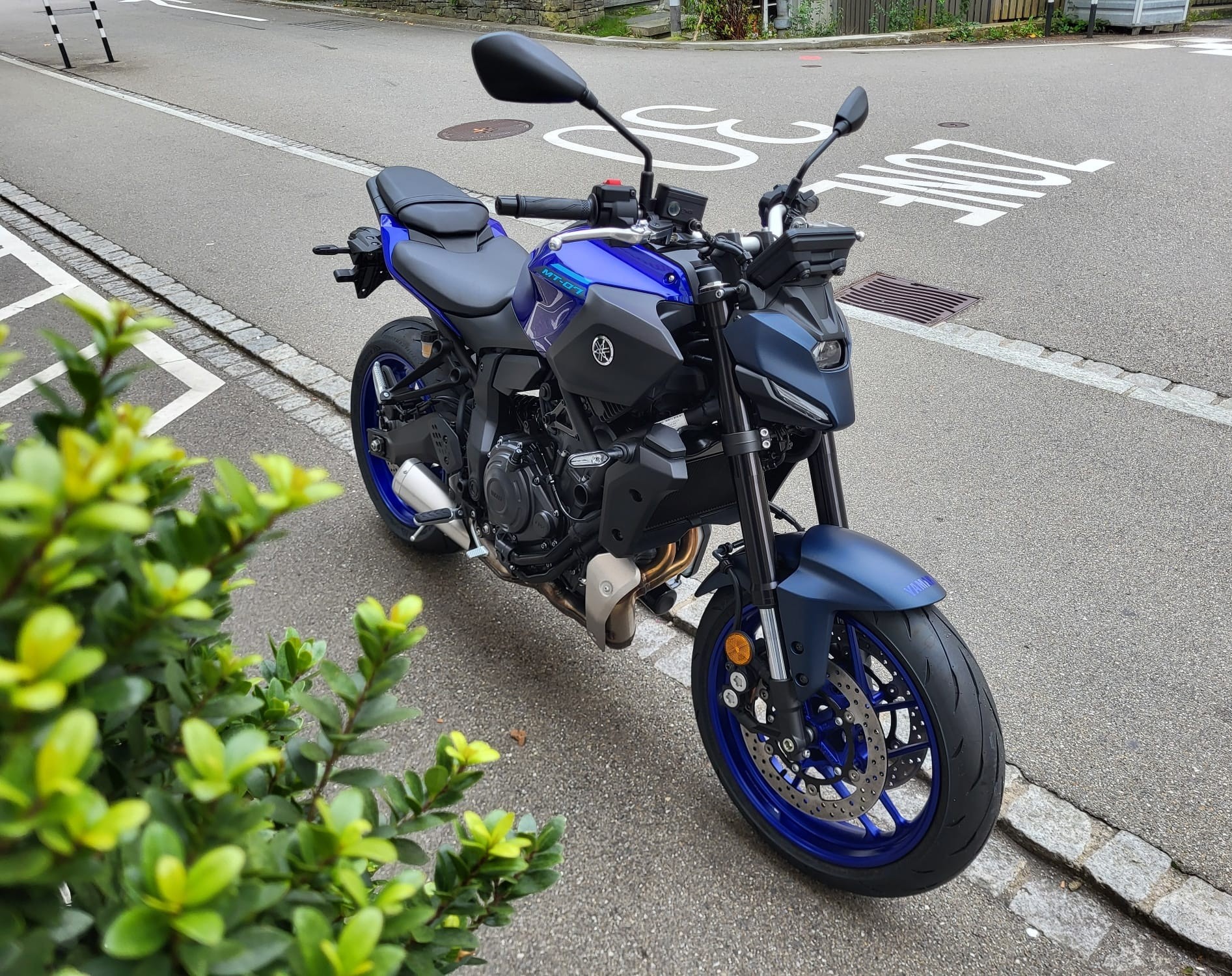 YAMAHA MT-07 (35KW)-showroom-element-2