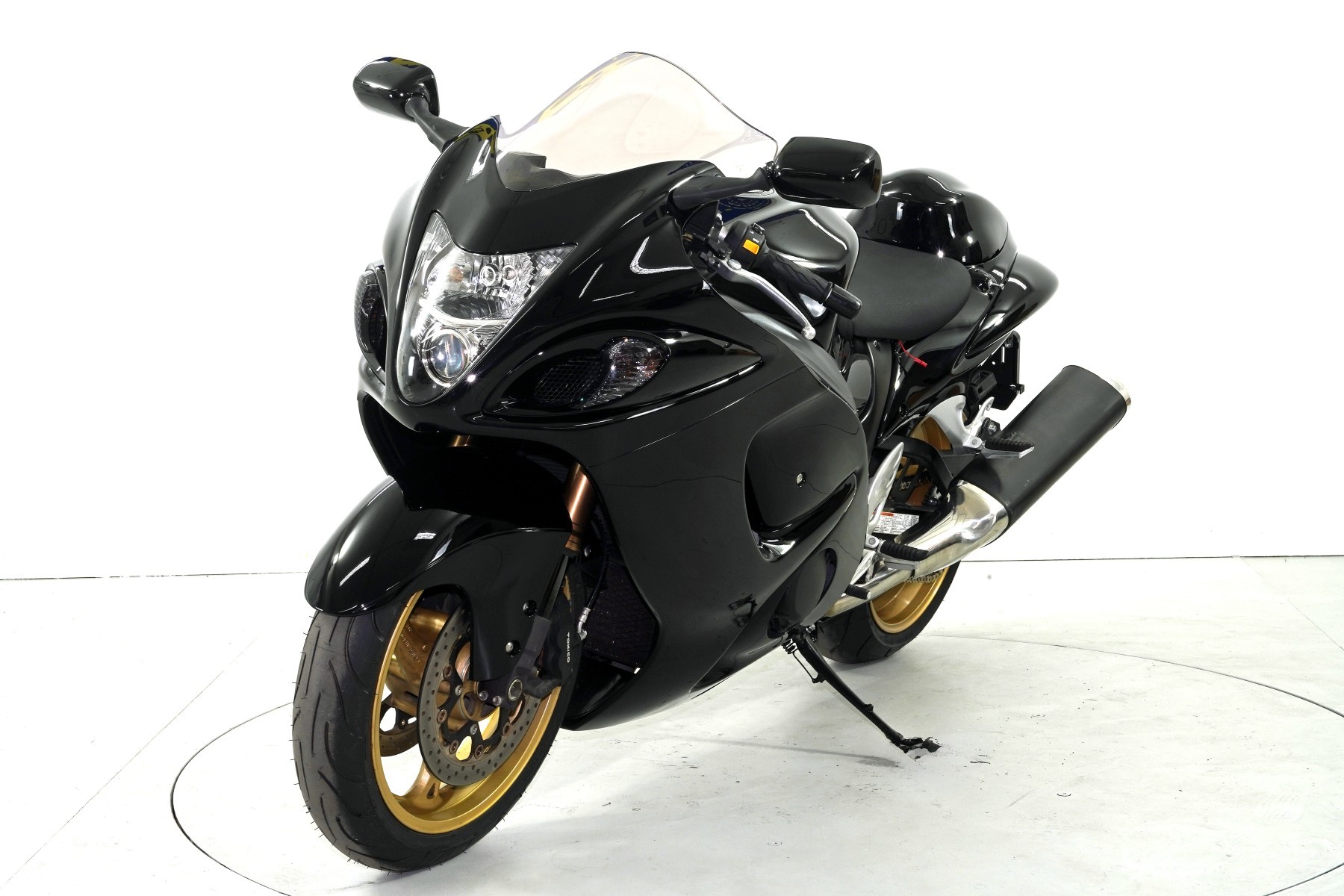 SUZUKI GSX 1300R Hayabusa-showroom-element-2