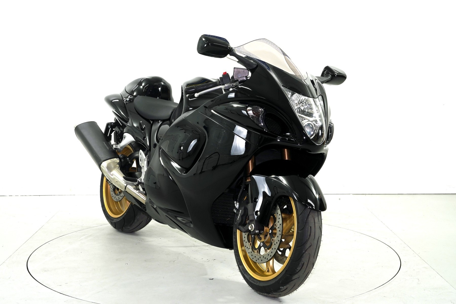SUZUKI GSX 1300R Hayabusa-showroom-element-1