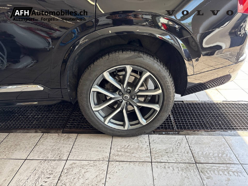 VOLVO XC90 D5 AWD Inscription-image-16