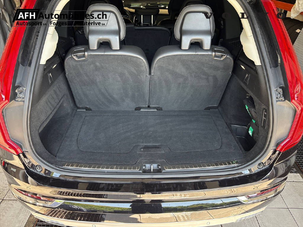 VOLVO XC90 D5 AWD Inscription-image-17