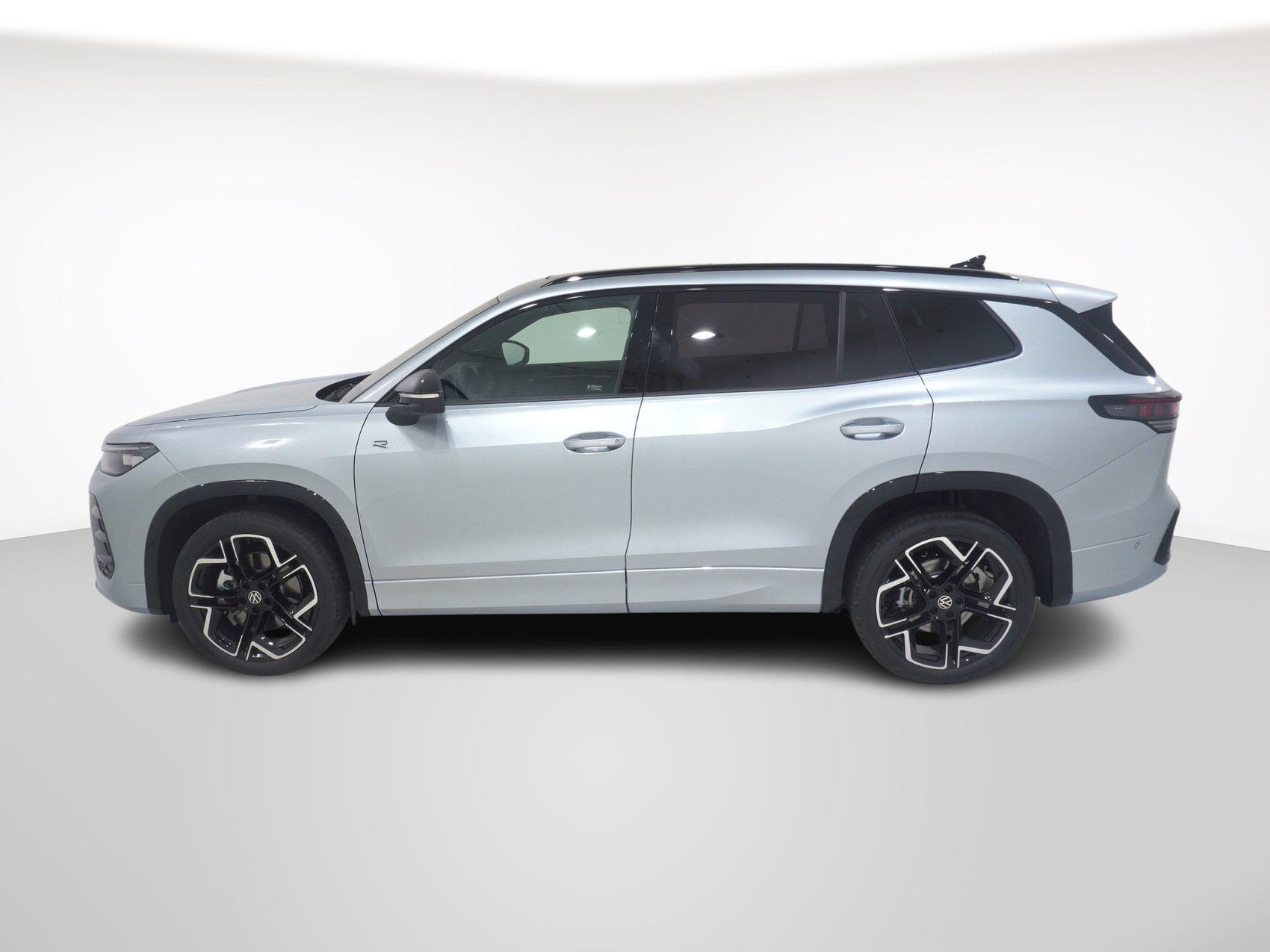 VW Tayron 2.0 TSI R-Line DSG 4motion-image-1