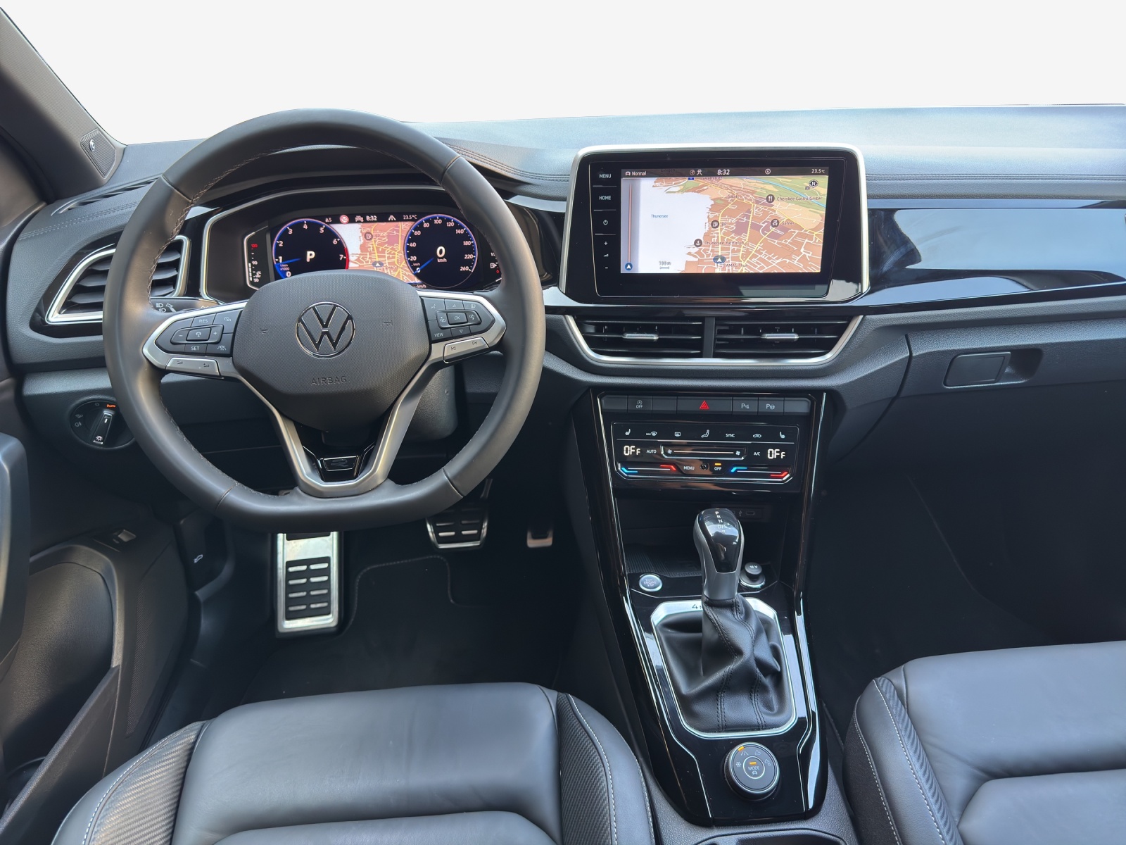 VW T-Roc 2.0 TSI R-Line DSG 4Motion-image-8