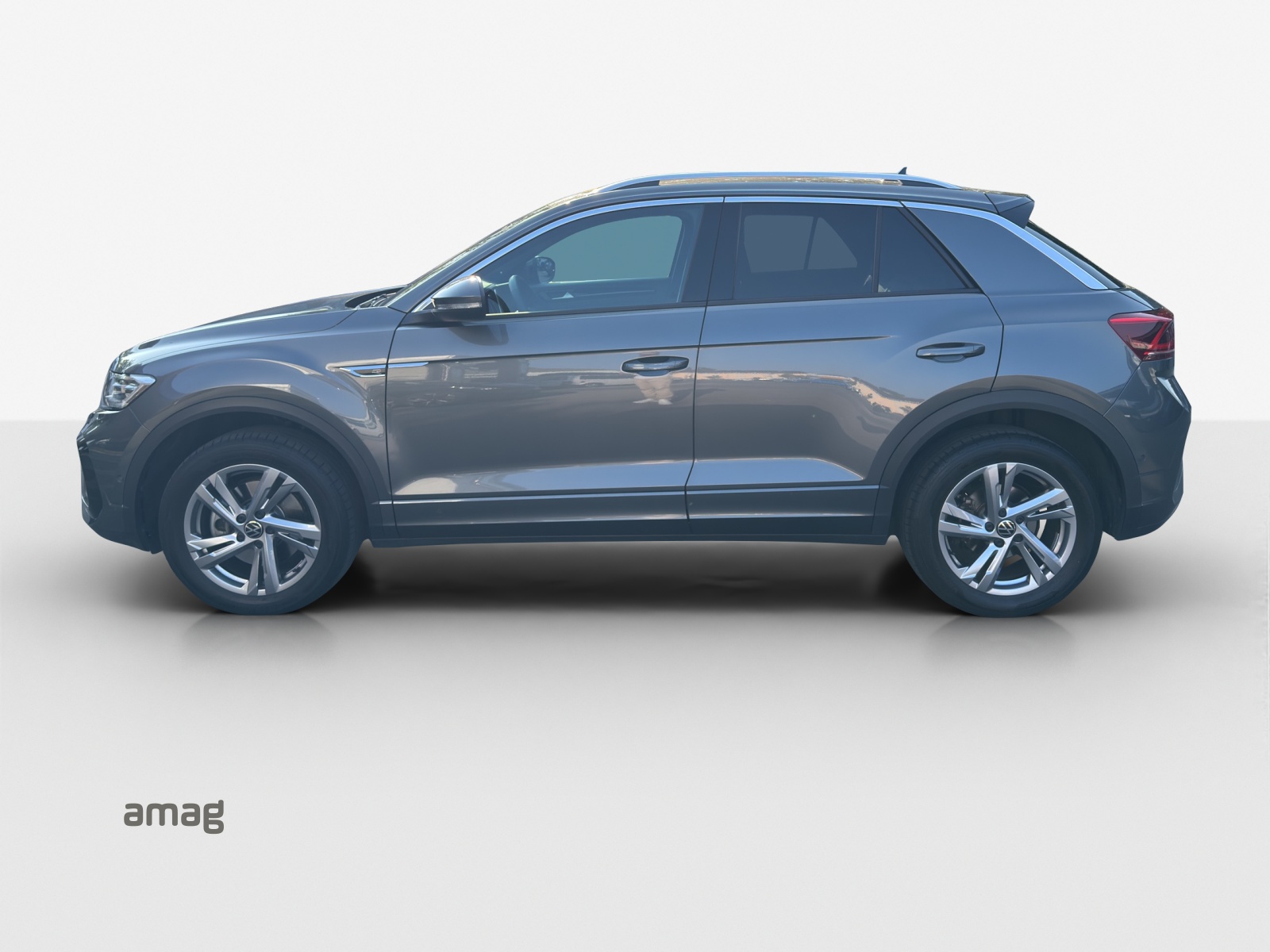 VW T-Roc 2.0 TSI R-Line DSG 4Motion-image-1