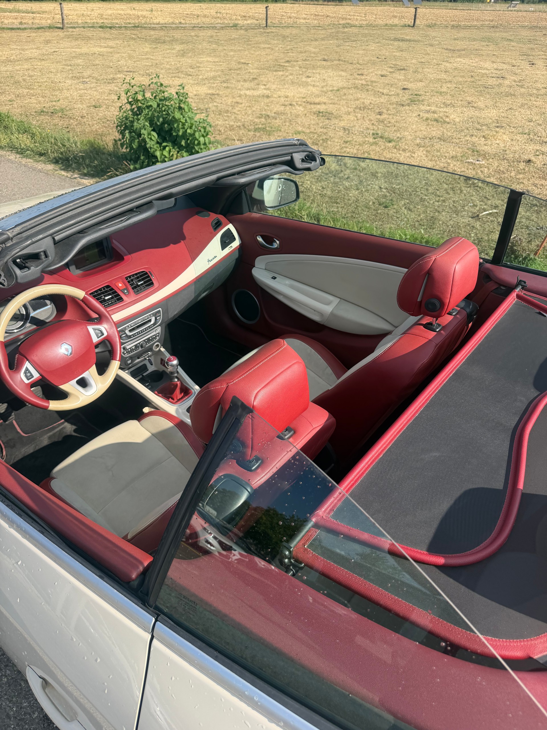 RENAULT Mégane CC 1.4 16V Turbo Dynamique-image-7