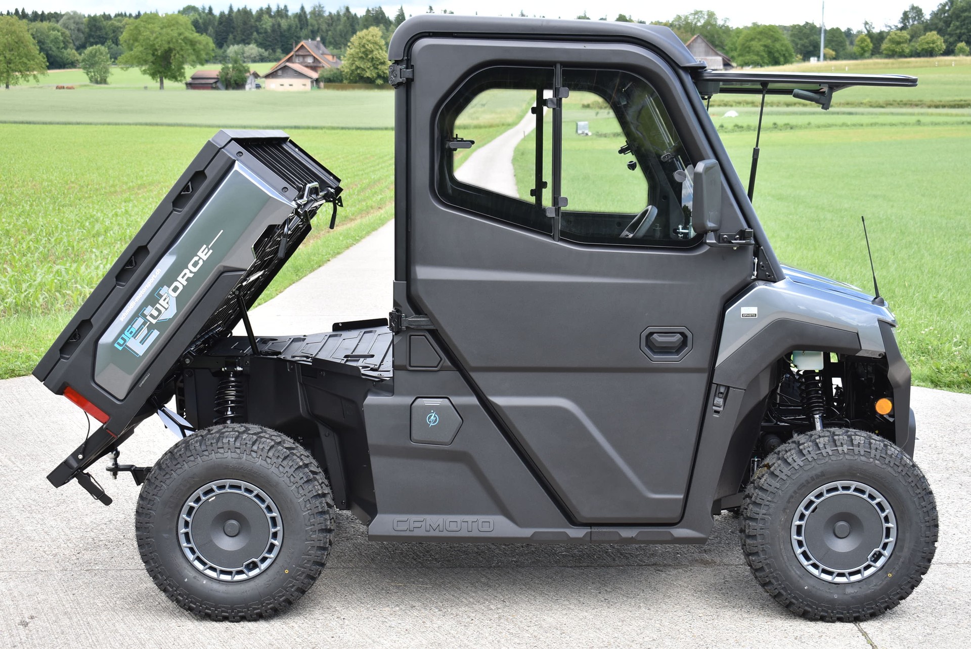CF MOTO UForce U6 EV 100% Elektrisch-image-8
