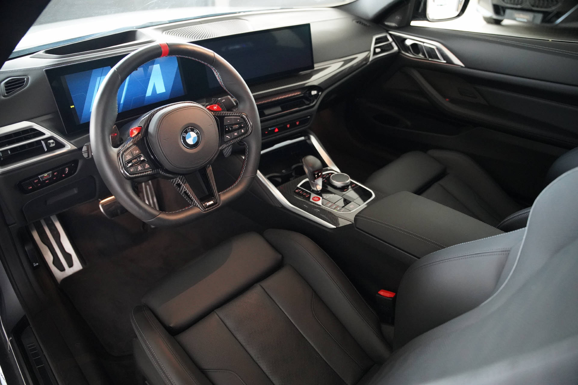 BMW M4 Coupé Competition M xDrive LCI-image-6