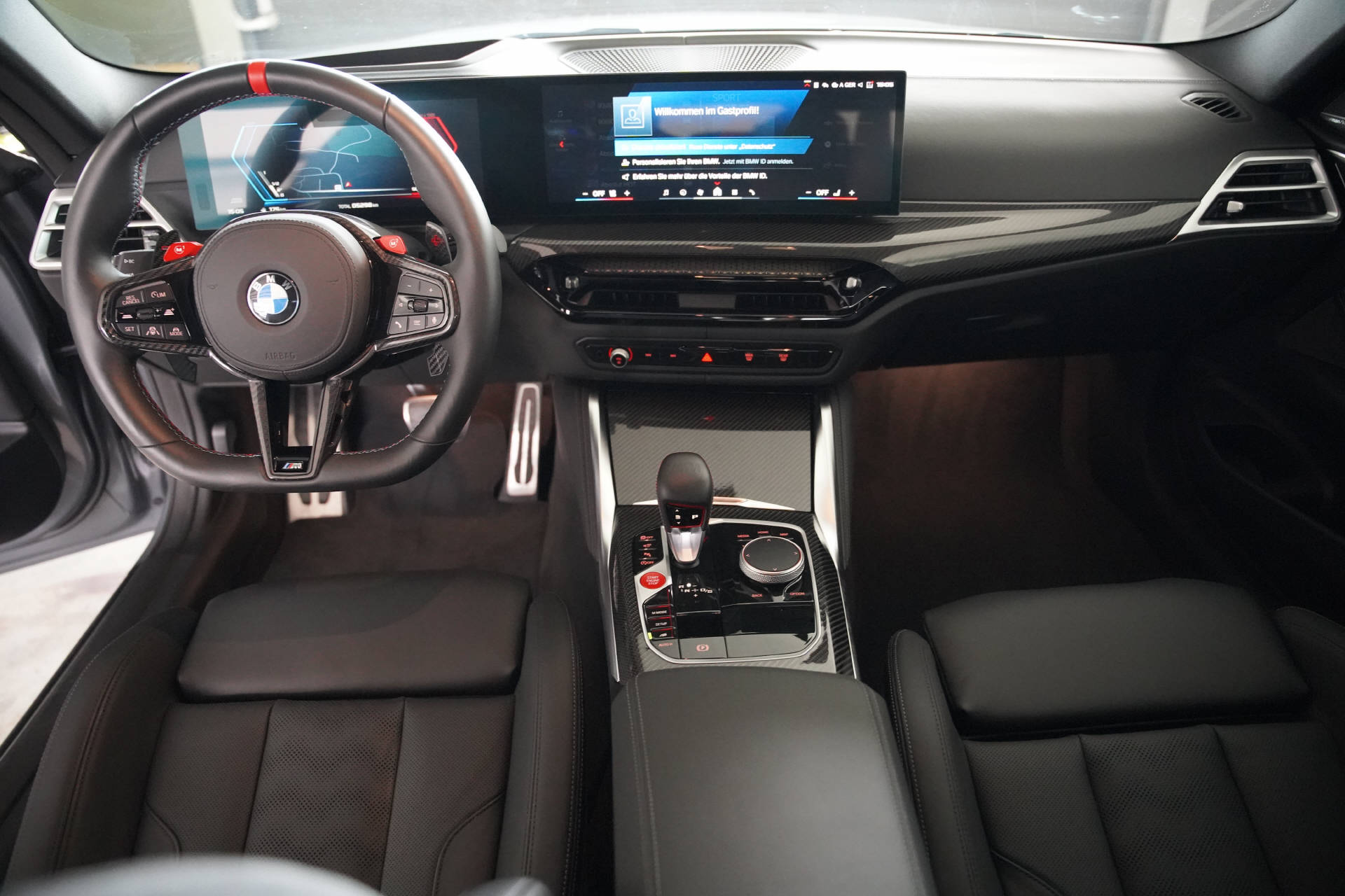 BMW M4 Coupé Competition M xDrive LCI-image-11