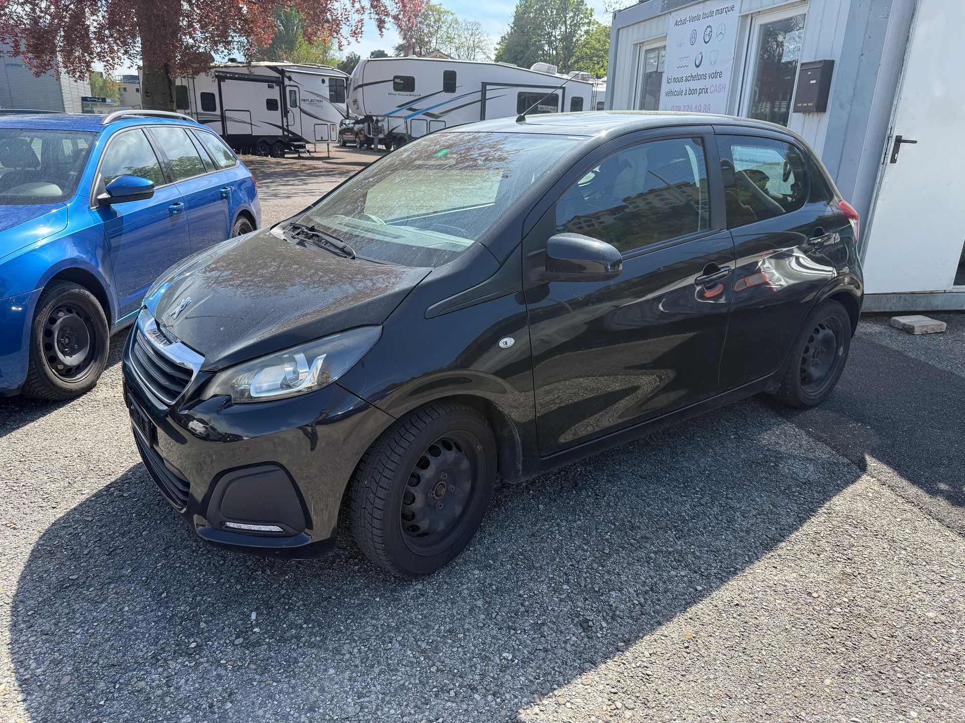 PEUGEOT 108 1.2 VTi Féline Top-image-3