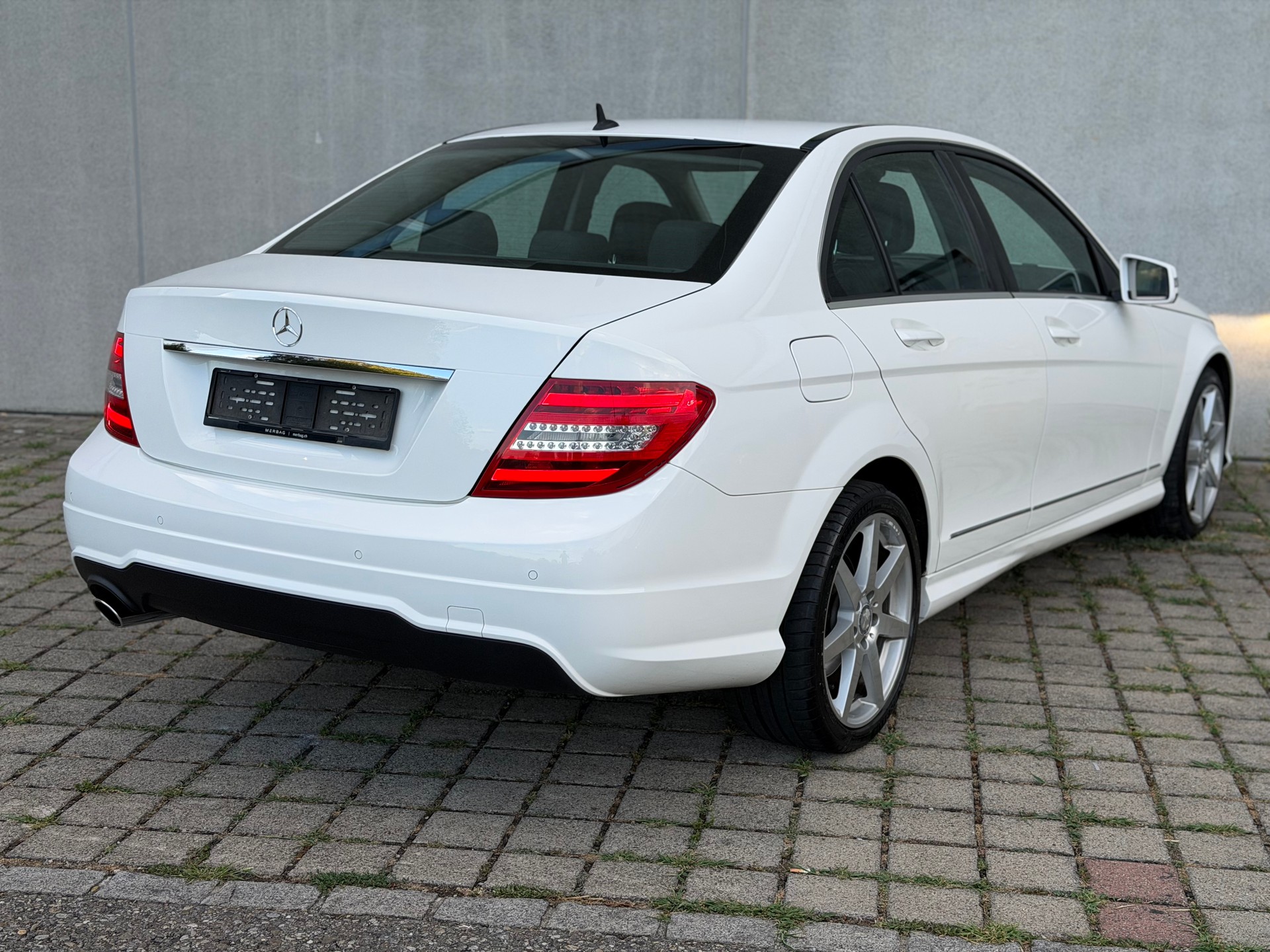 MERCEDES-BENZ C 250 CDI Avantgarde 4Matic 7G-Tronic-image-6