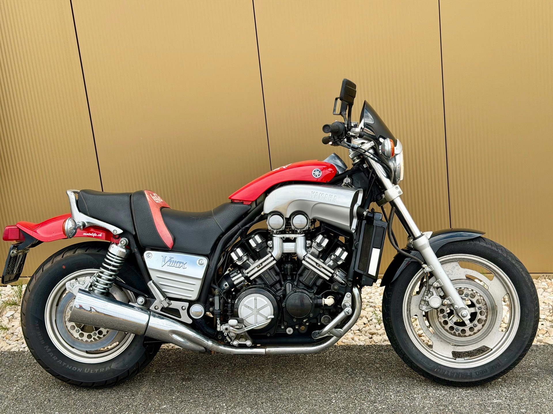 YAMAHA V-Max VMX 1200-showroom-element-3