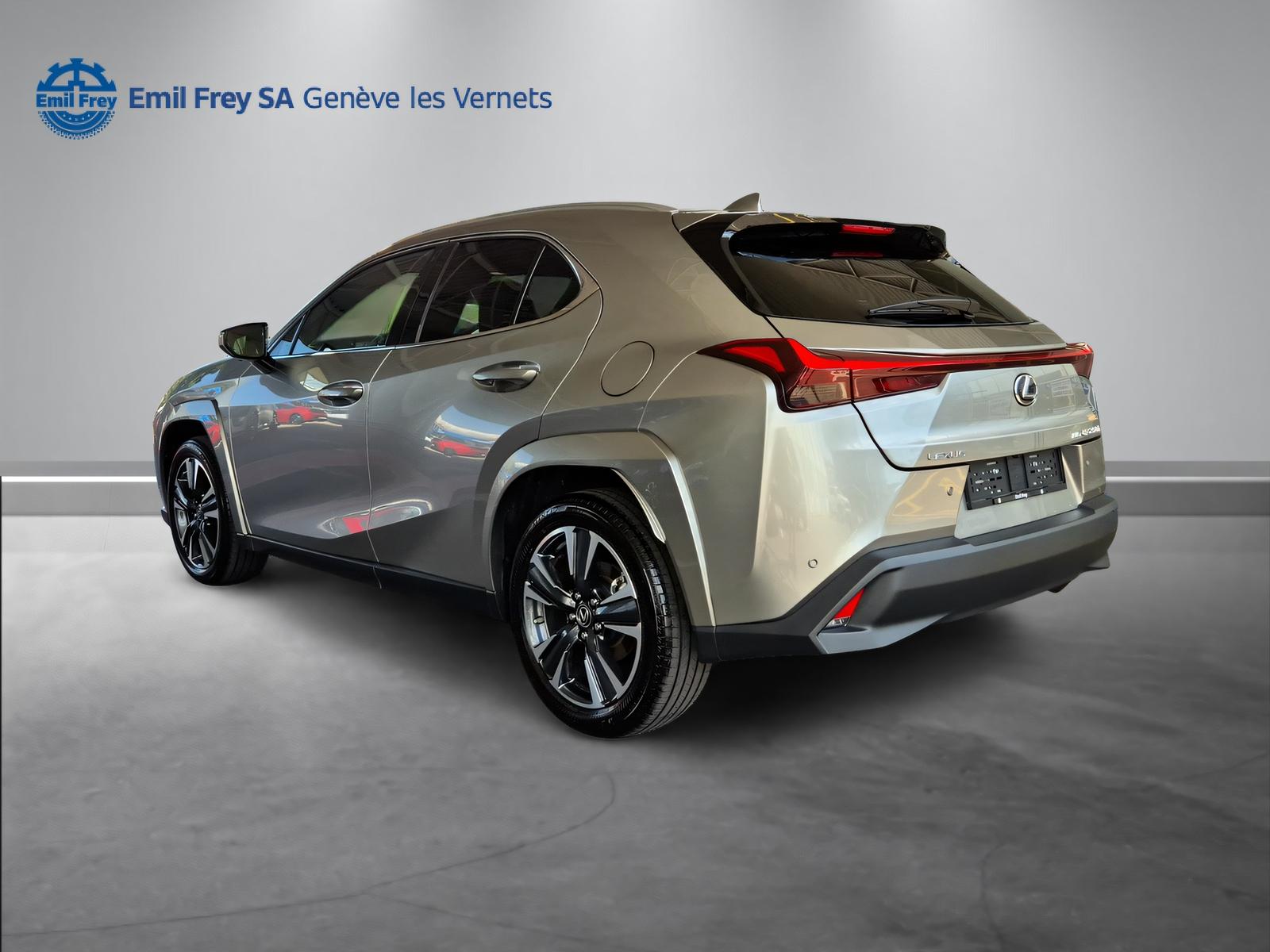 LEXUS UX 250h Excellence-image-7