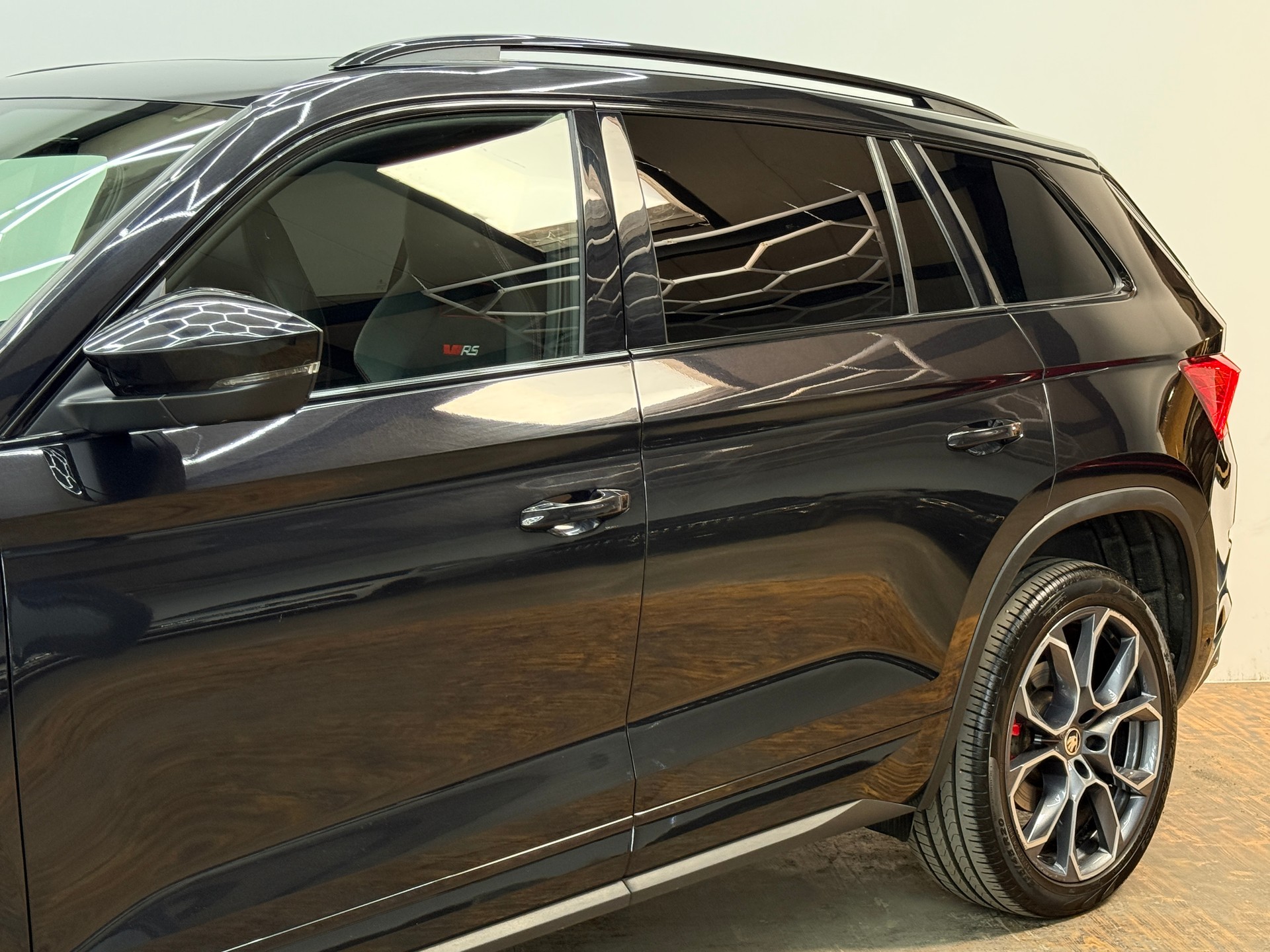 SKODA Kodiaq 2.0 Bi-TDI SCR RS 4x4 DSG-image-6