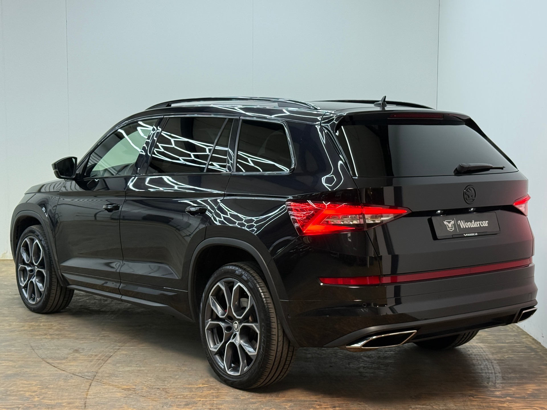 SKODA Kodiaq 2.0 Bi-TDI SCR RS 4x4 DSG-image-9