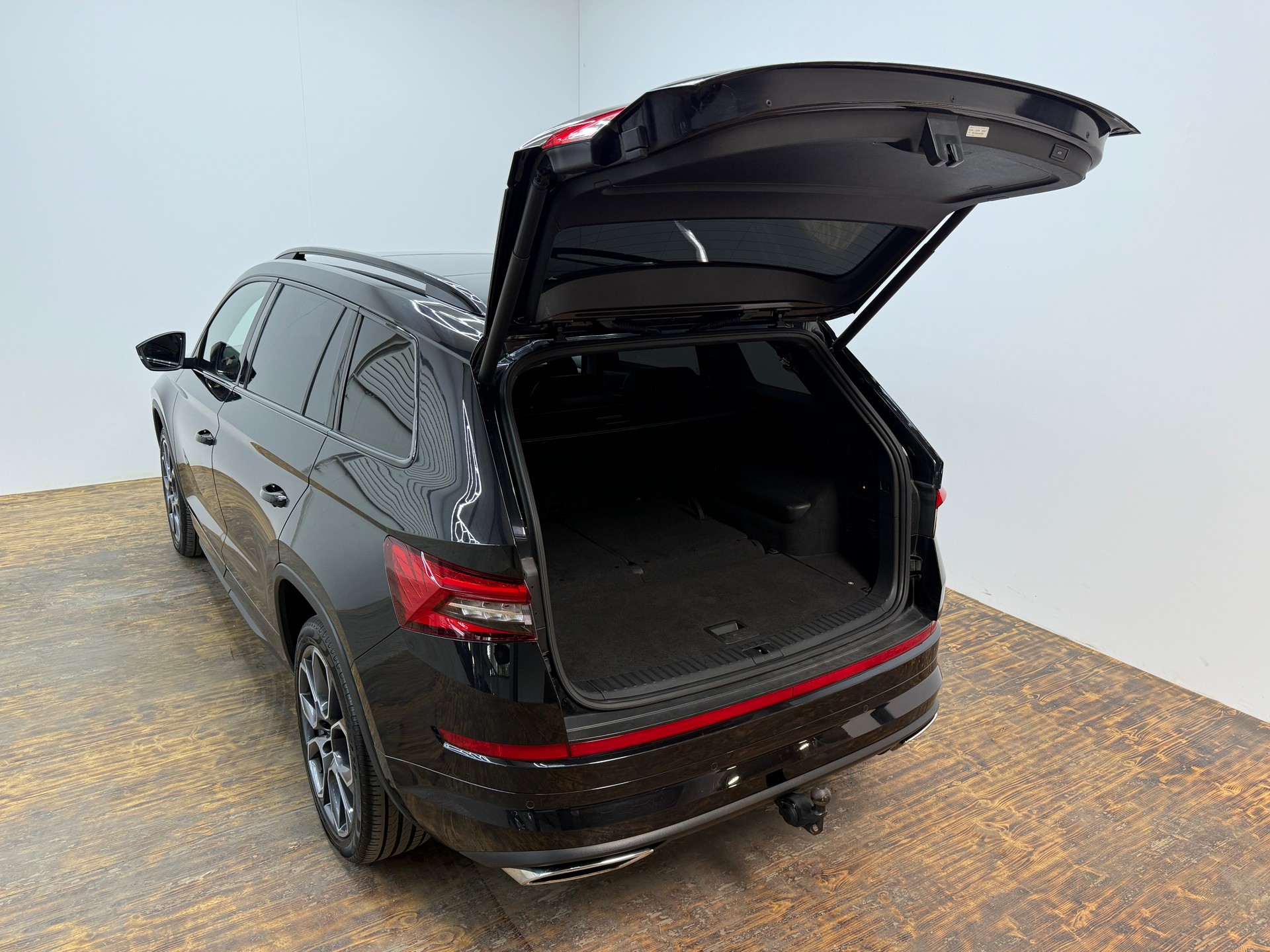 SKODA Kodiaq 2.0 Bi-TDI SCR RS 4x4 DSG-image-24
