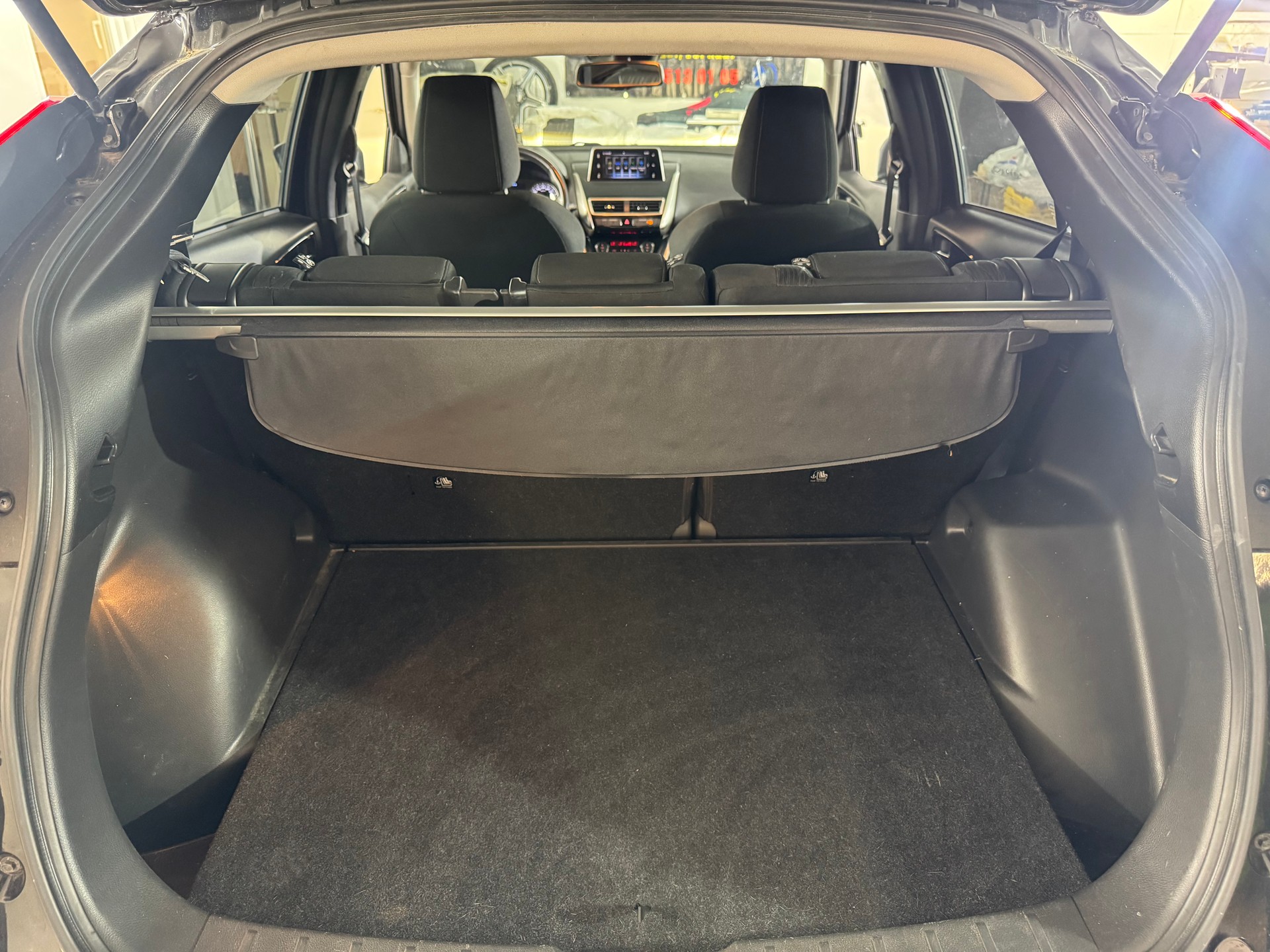 MITSUBISHI Eclipse Cross 1.5 T-Mivec Style 4WD CVT-image-11