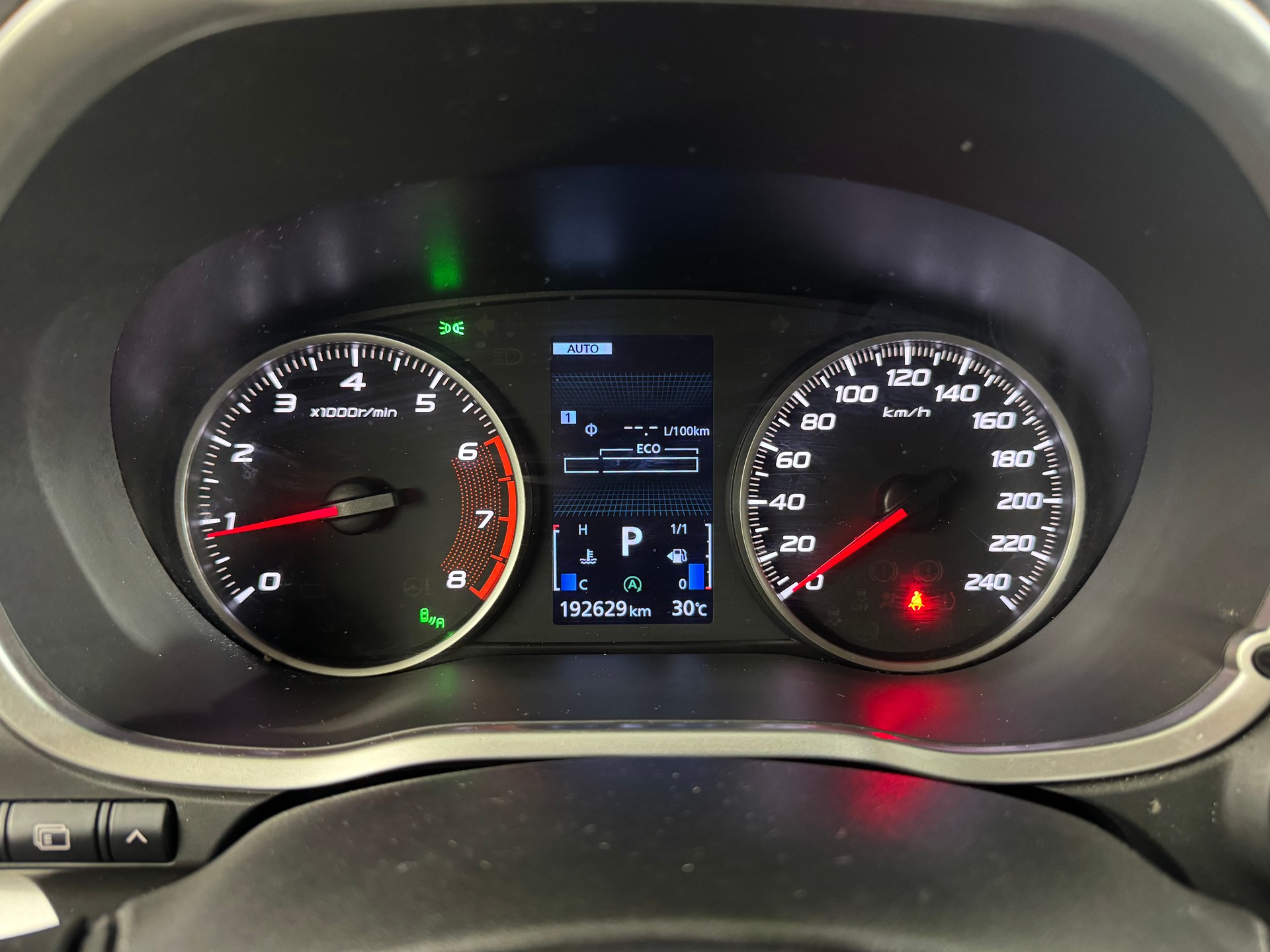 MITSUBISHI Eclipse Cross 1.5 T-Mivec Style 4WD CVT-image-12