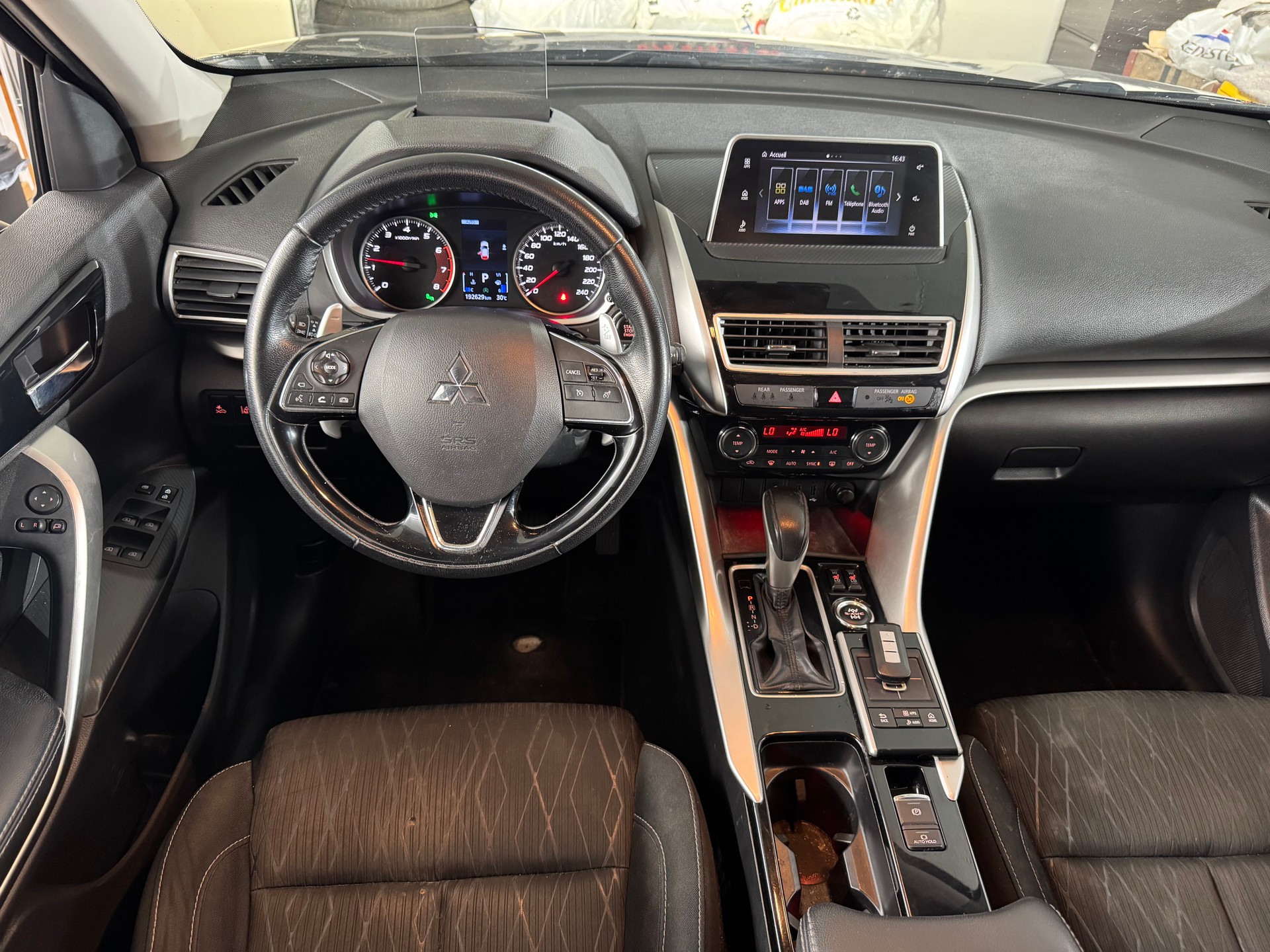 MITSUBISHI Eclipse Cross 1.5 T-Mivec Style 4WD CVT-image-6