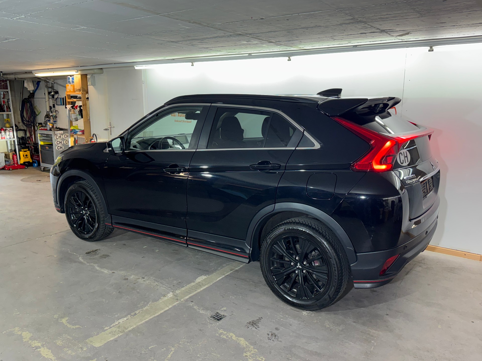 MITSUBISHI Eclipse Cross 1.5 T-Mivec Style 4WD CVT-image-2