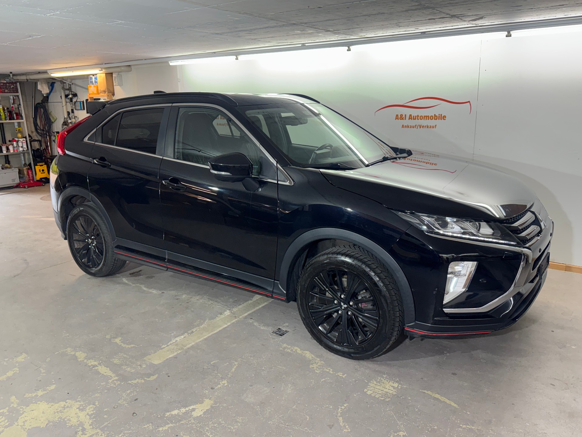 MITSUBISHI Eclipse Cross 1.5 T-Mivec Style 4WD CVT-image-1