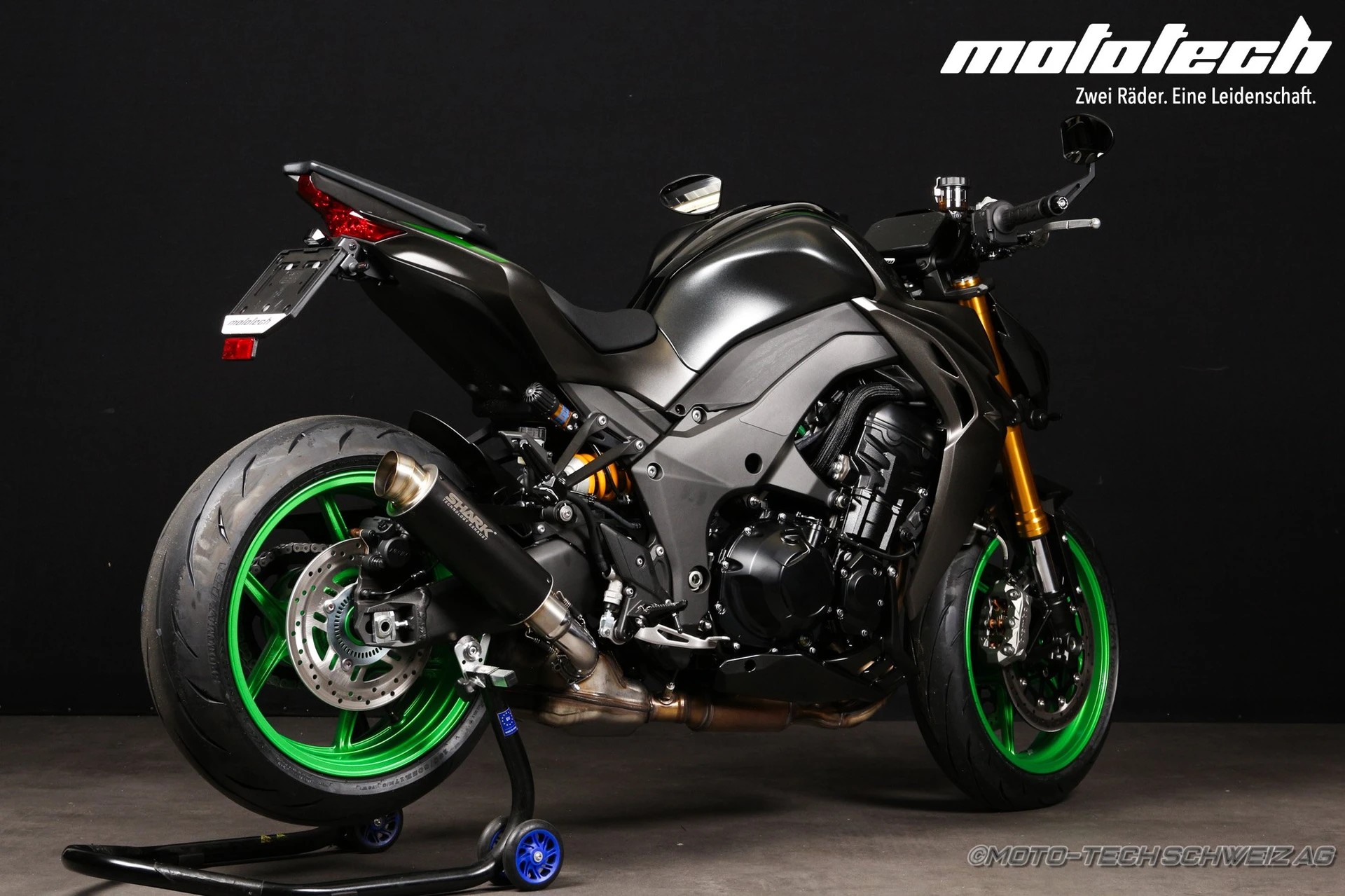 KAWASAKI Z1100 SE MY26 STAGE 1-showroom-element-1