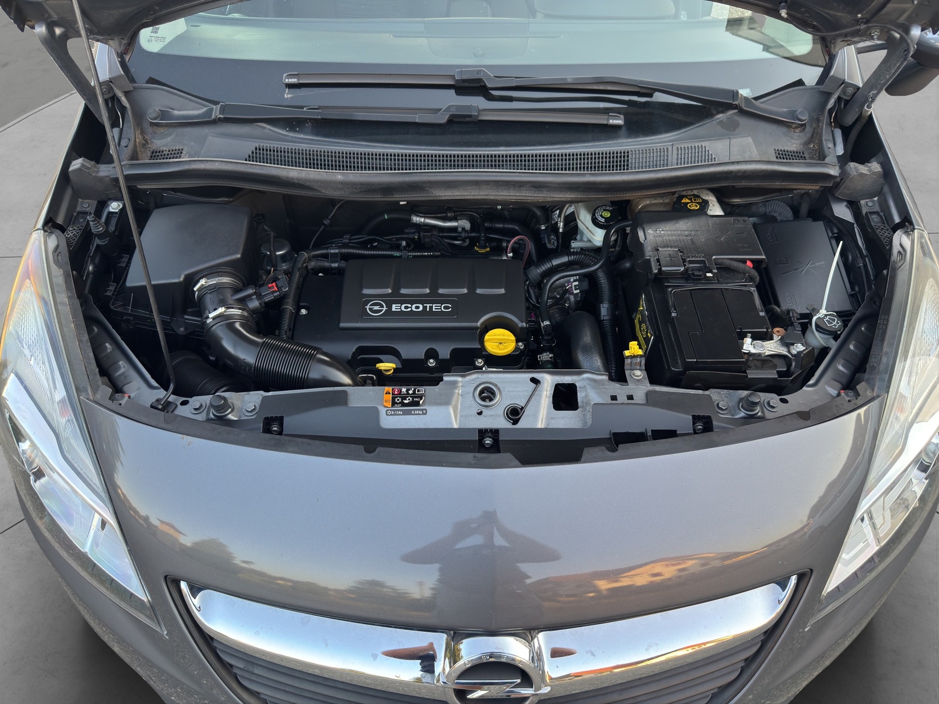 OPEL Meriva 1.4 Turbo Cosmo-image-14