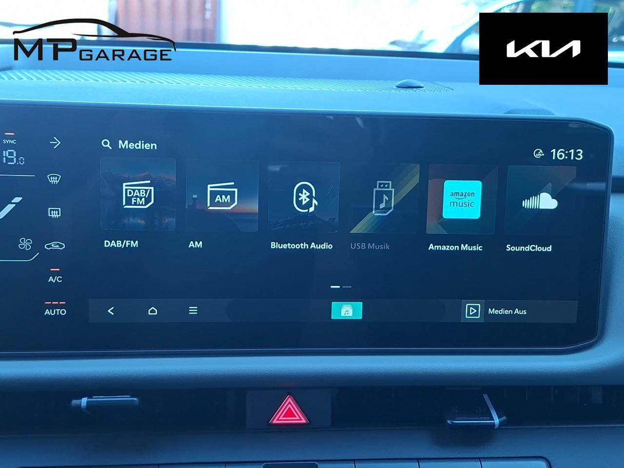 KIA Seltos 1.6 T-GDi Style-image-9