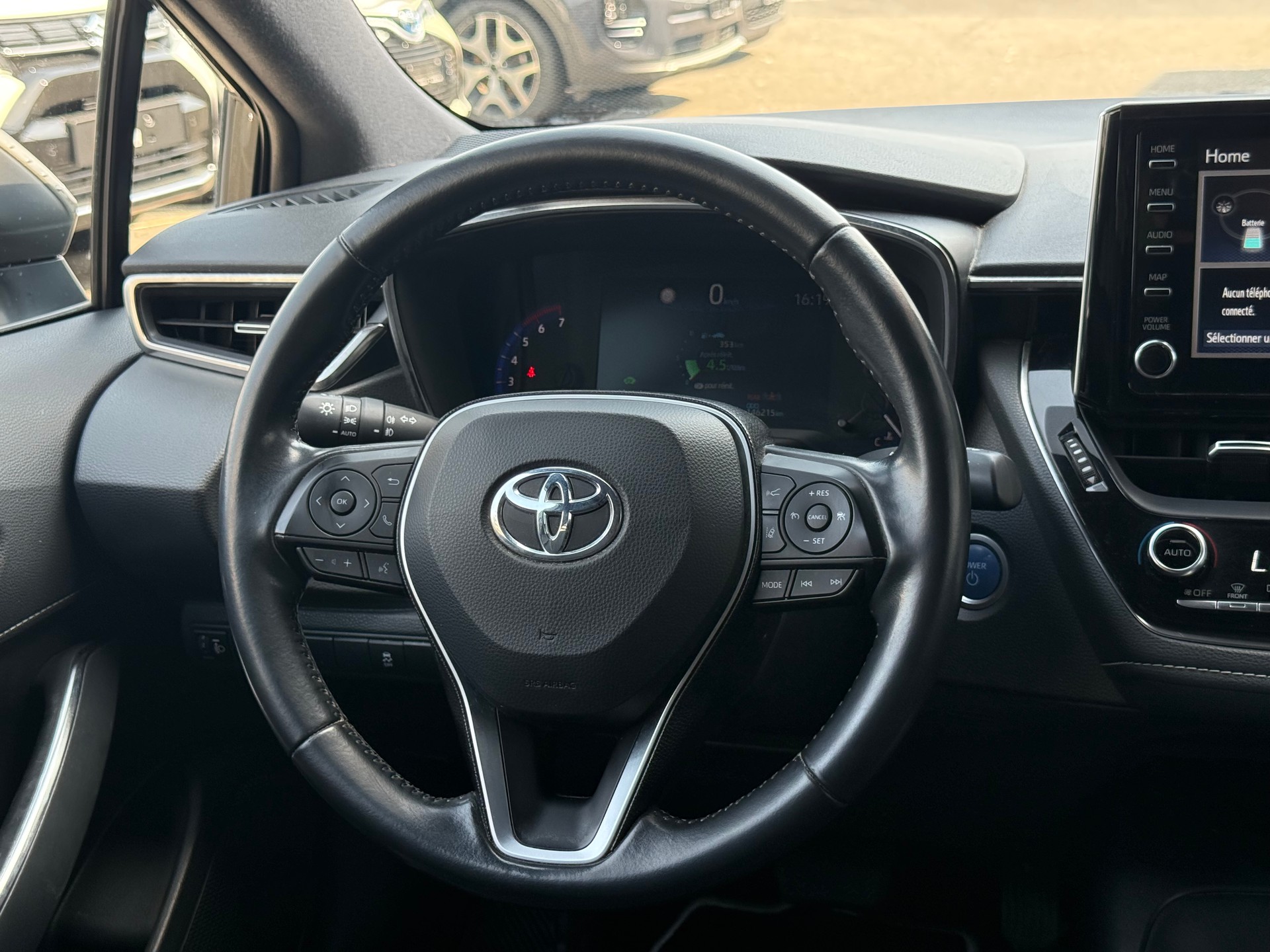 TOYOTA Corolla Touring Sports 1.8 HSD Comfort e-CVT-image-7