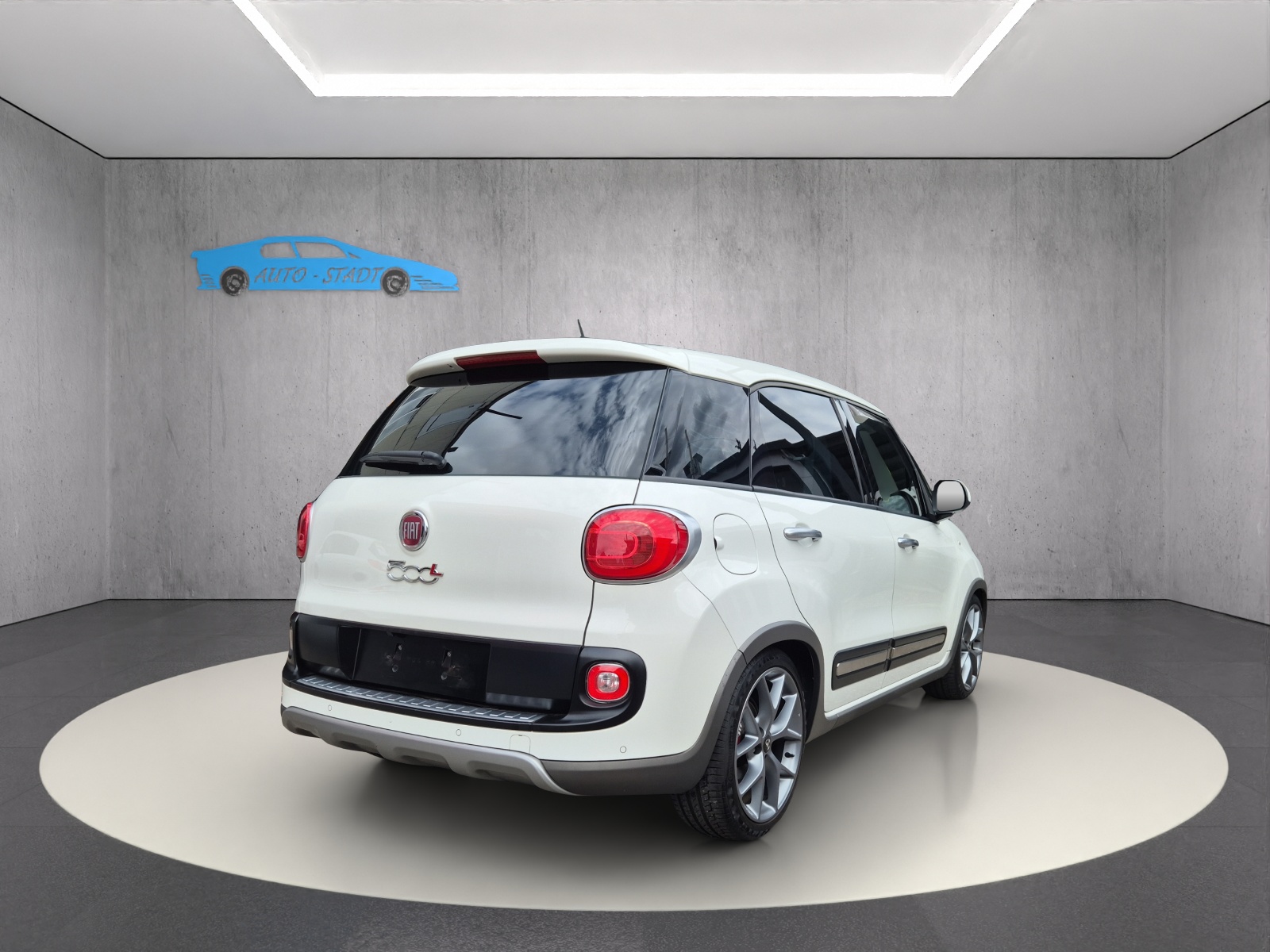 FIAT 500L 1.6 JTD Trekking-image-4