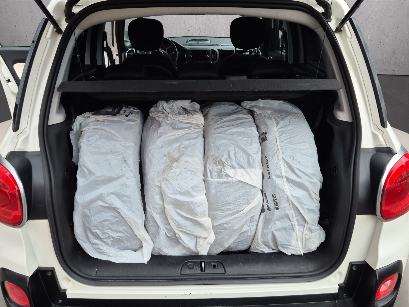 FIAT 500L 1.6 JTD Trekking-image-14