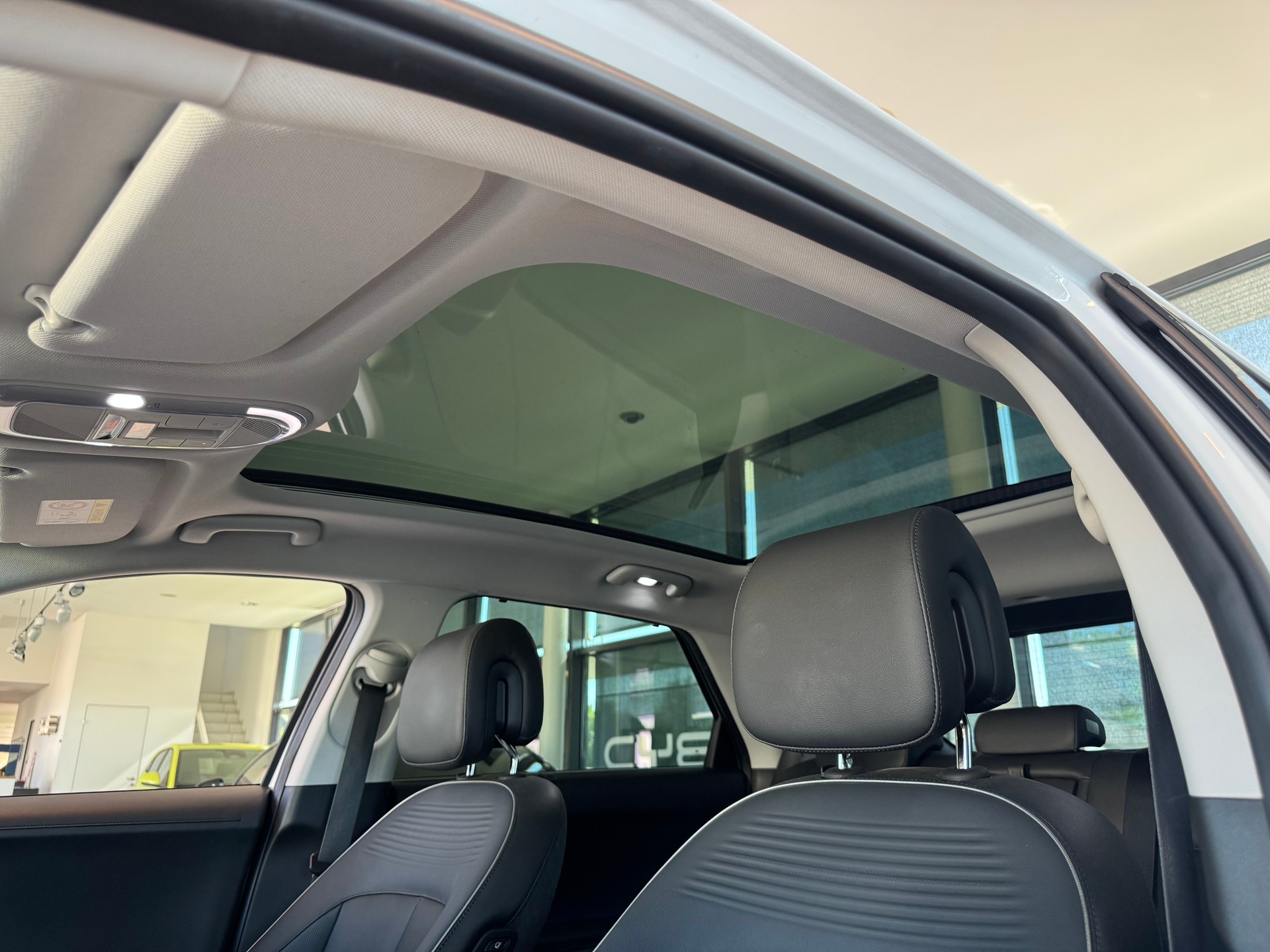 HYUNDAI Ioniq 5 77kWh Vertex 4WD-image-12