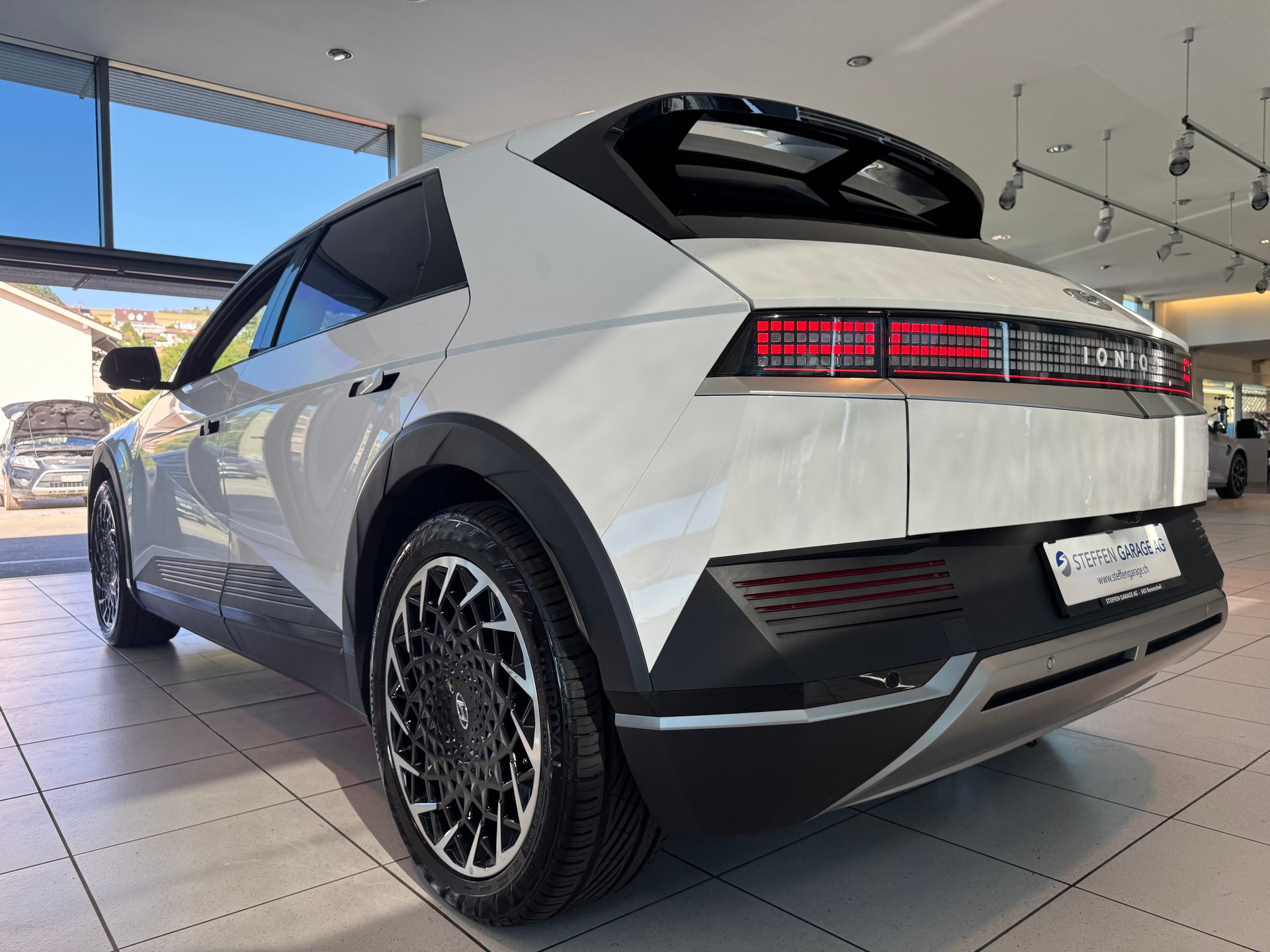 HYUNDAI Ioniq 5 77kWh Vertex 4WD-image-30