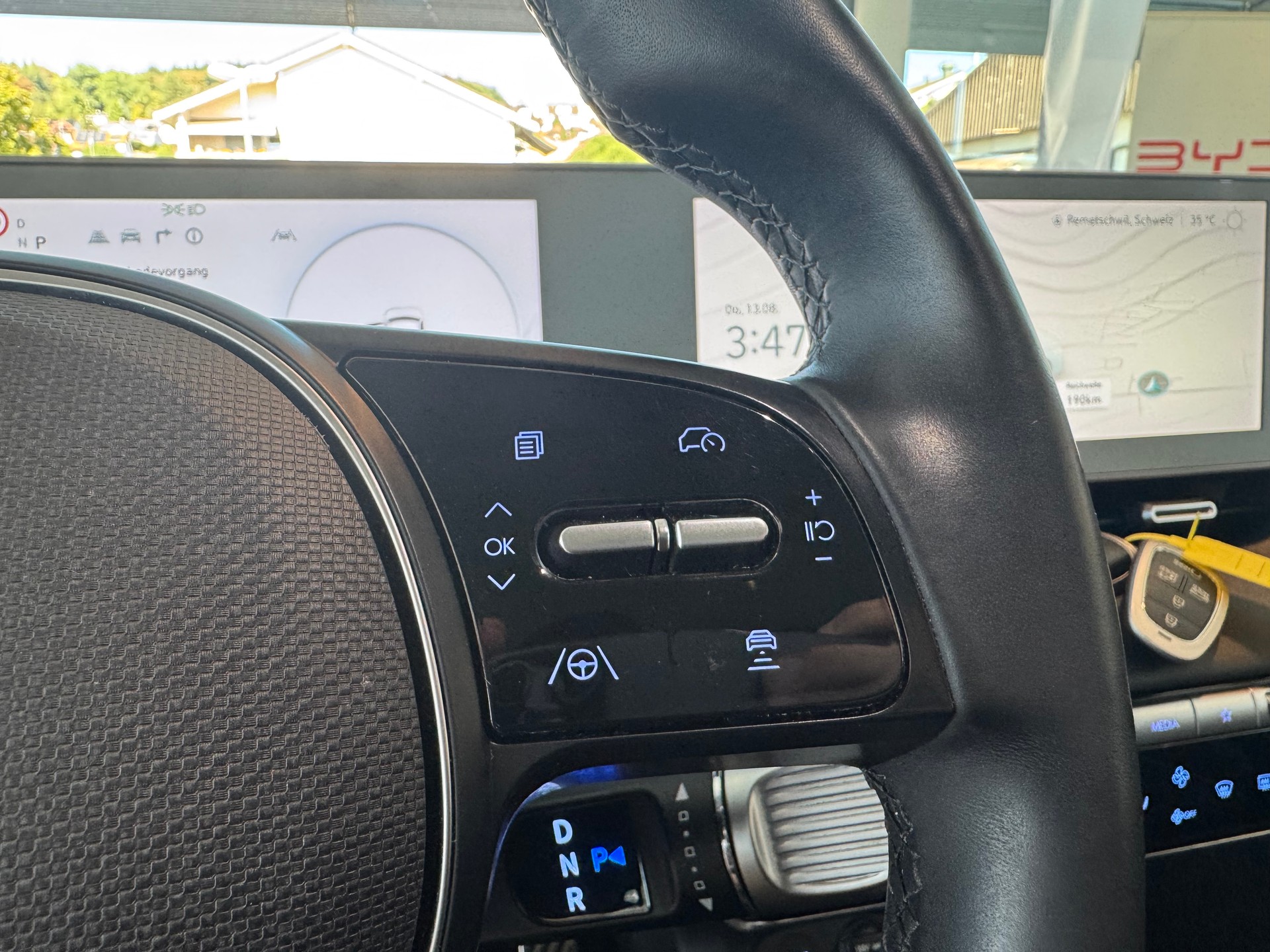 HYUNDAI Ioniq 5 77kWh Vertex 4WD-image-16